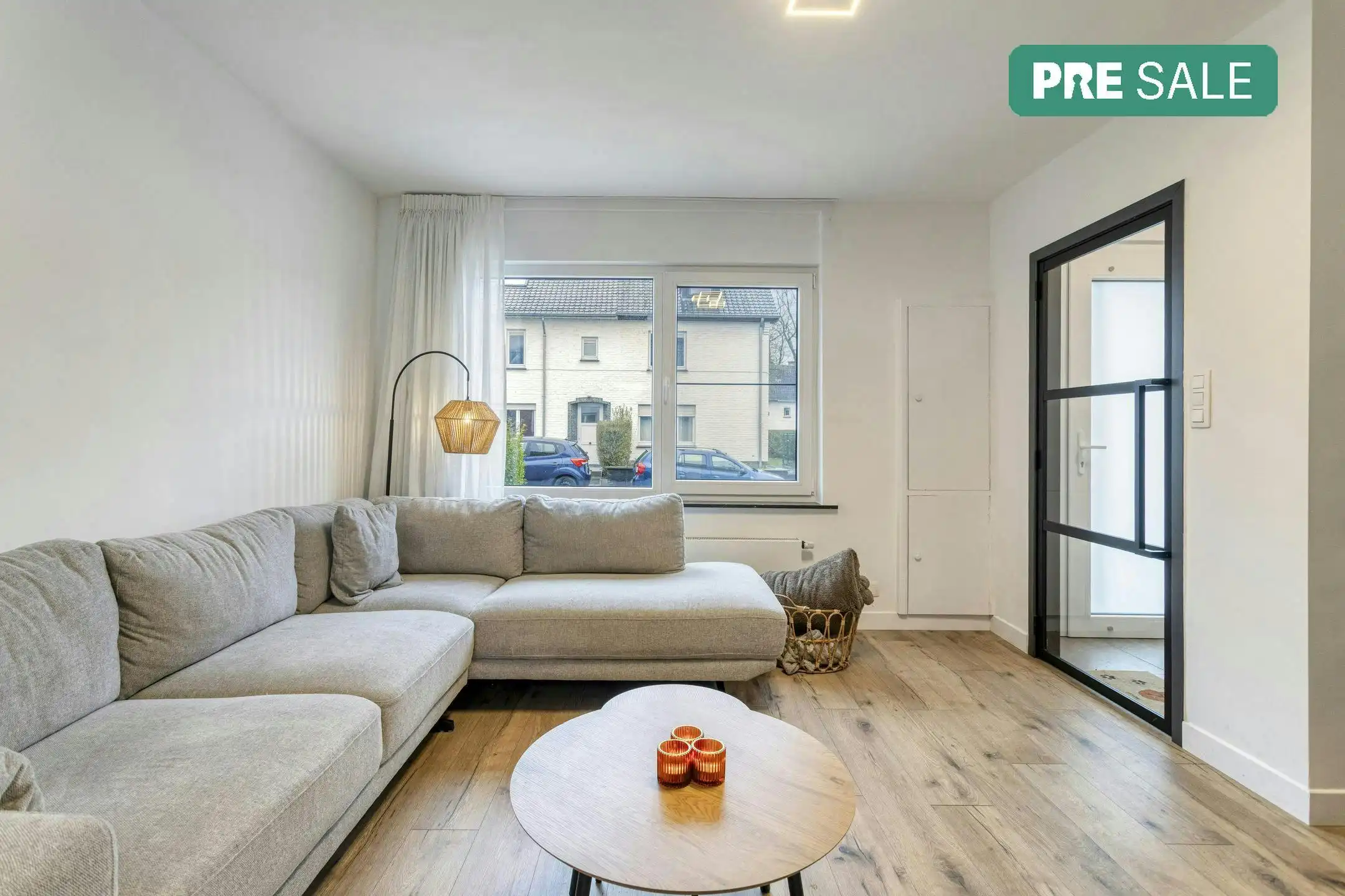 Energiezuinige, gerenoveerde woning met 2 slaapkamers  foto 2