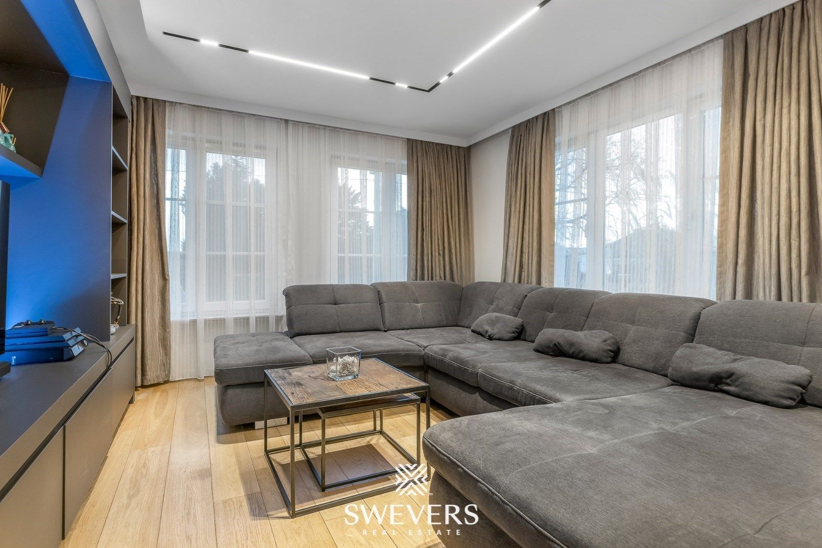 Villa met zwembad en poolhouse op 14a 40ca te Sint-Truiden foto 4
