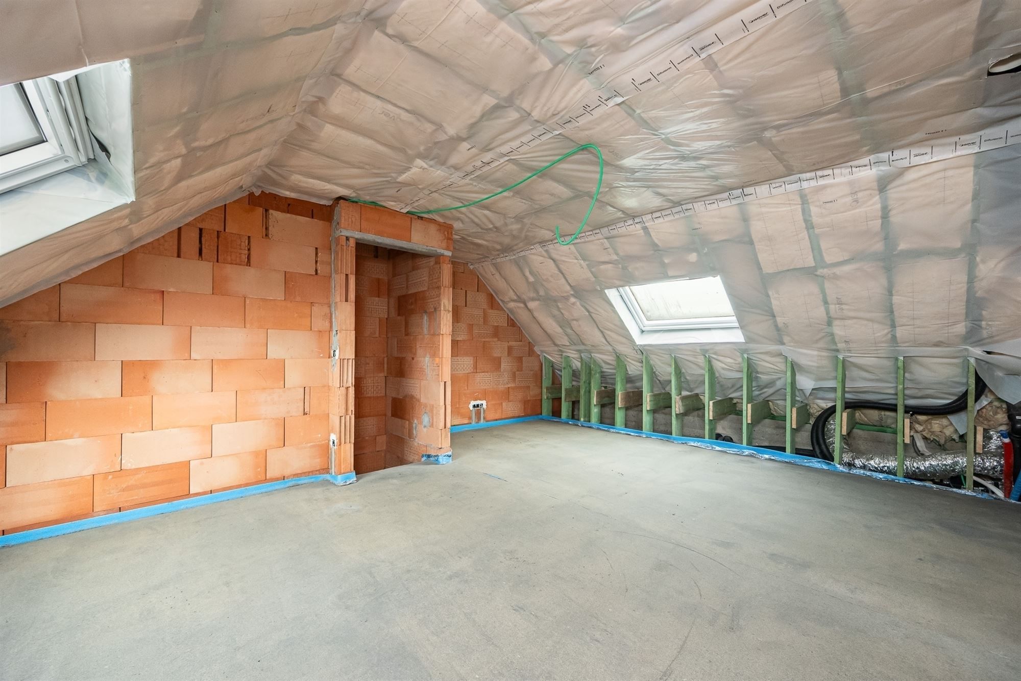 Ruime instapklare nieuwbouwwoning in Brasschaat foto 23