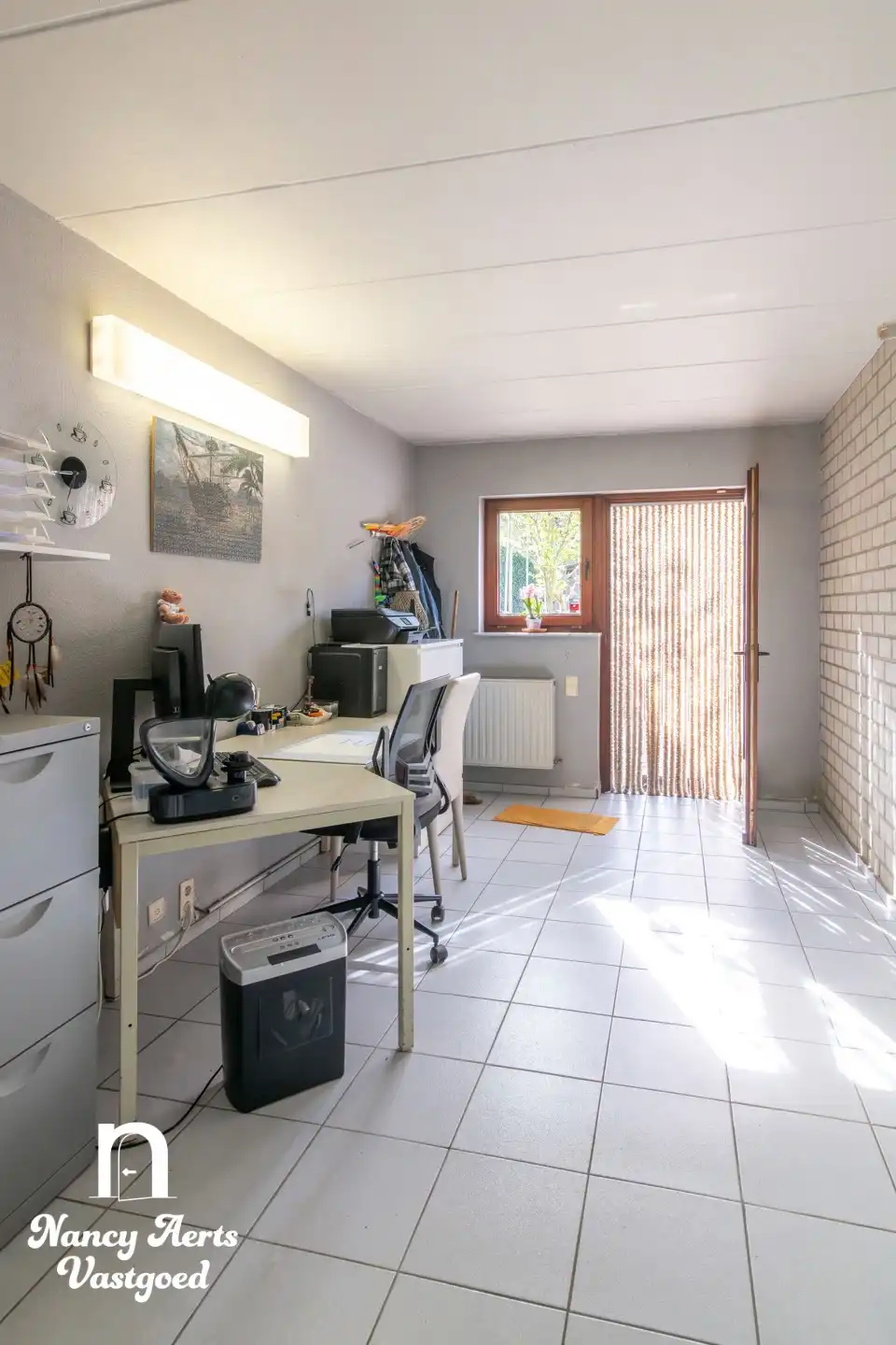 Ruime woning met multifunctionele kelder en prachtige tuin foto 22