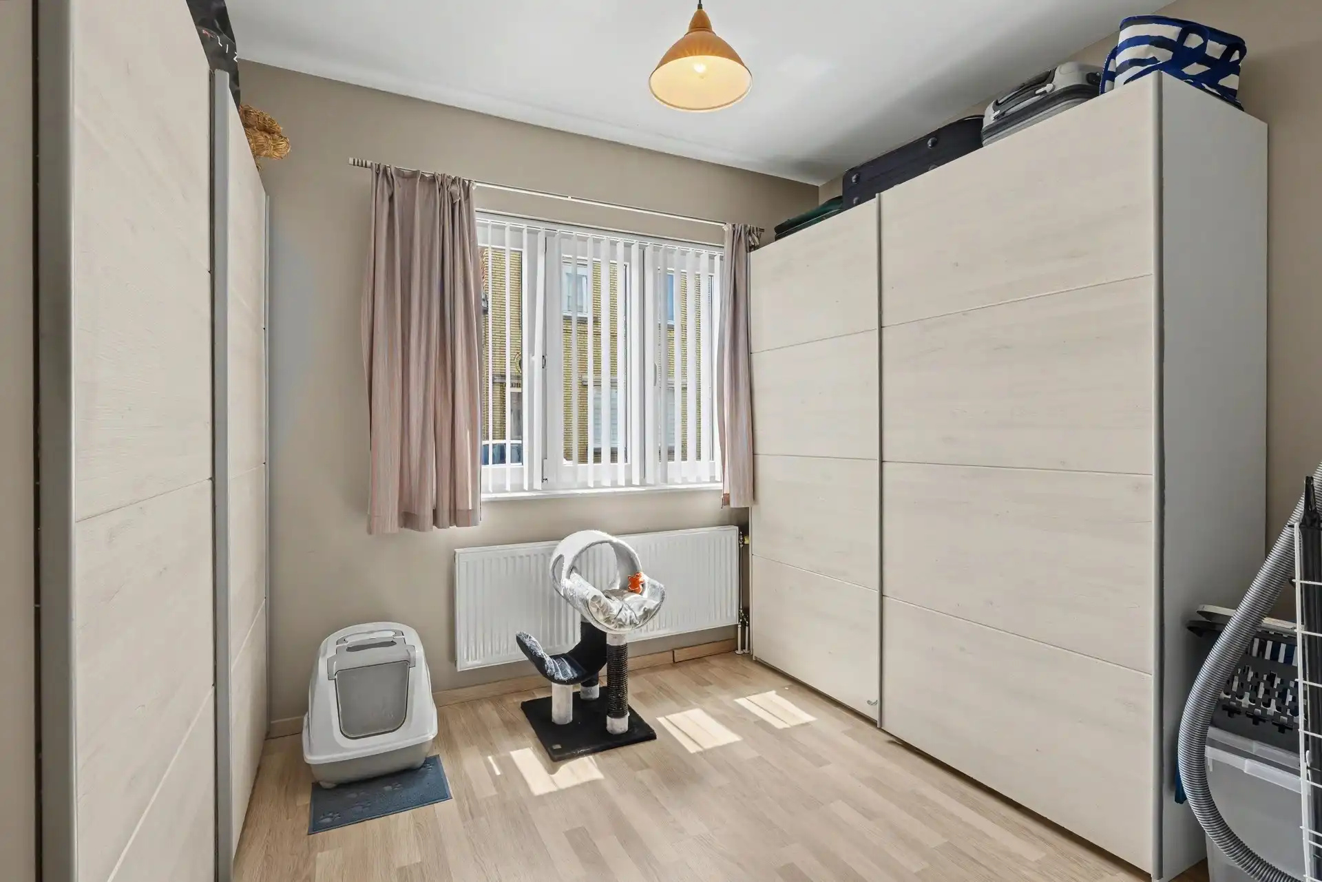 Instapklaar gelijkvloers appartement met twee slaapkamers en autostaanplaats (96 m2) foto 10