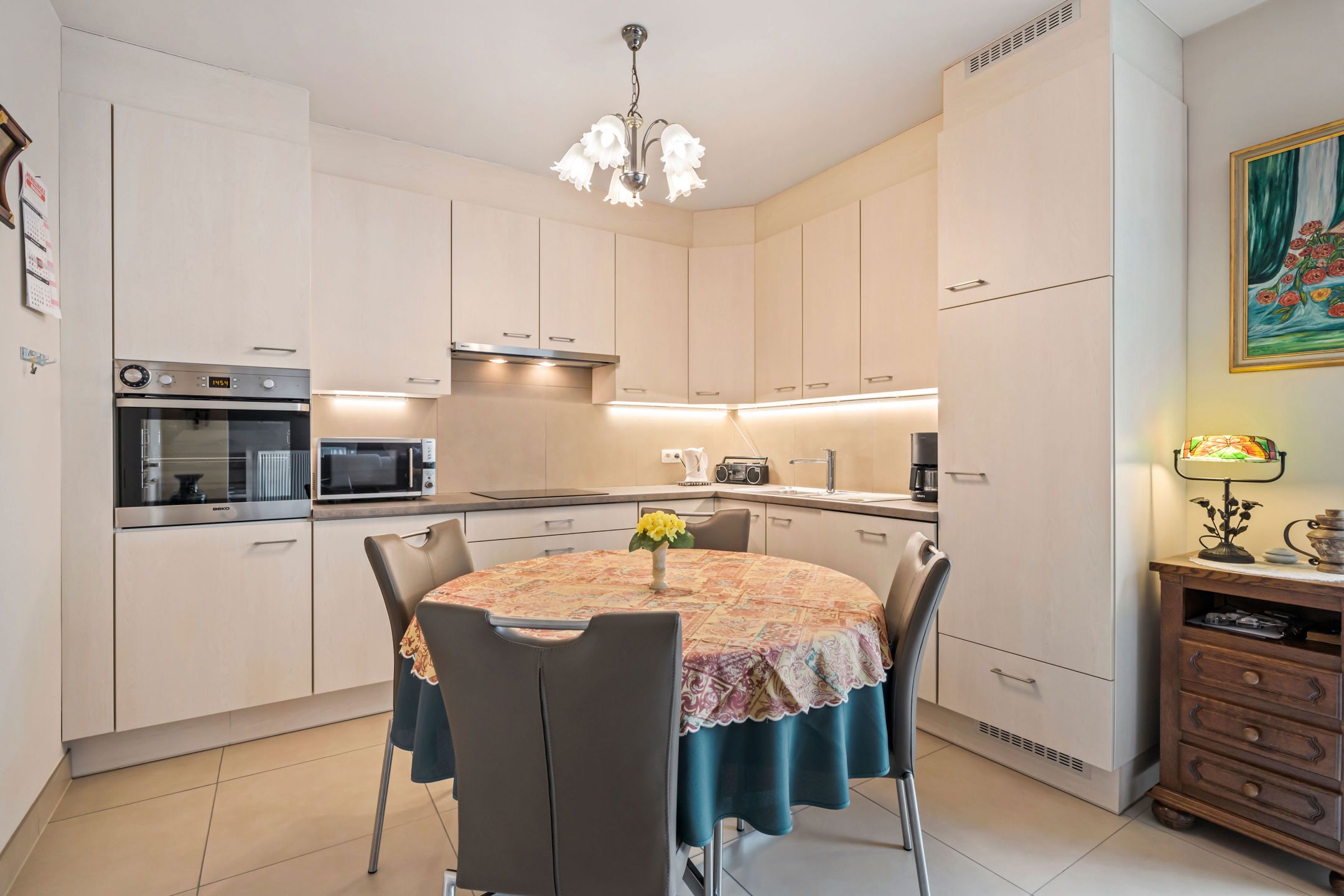Gezellig energiezuinig appartement met grote koer en garage foto 10