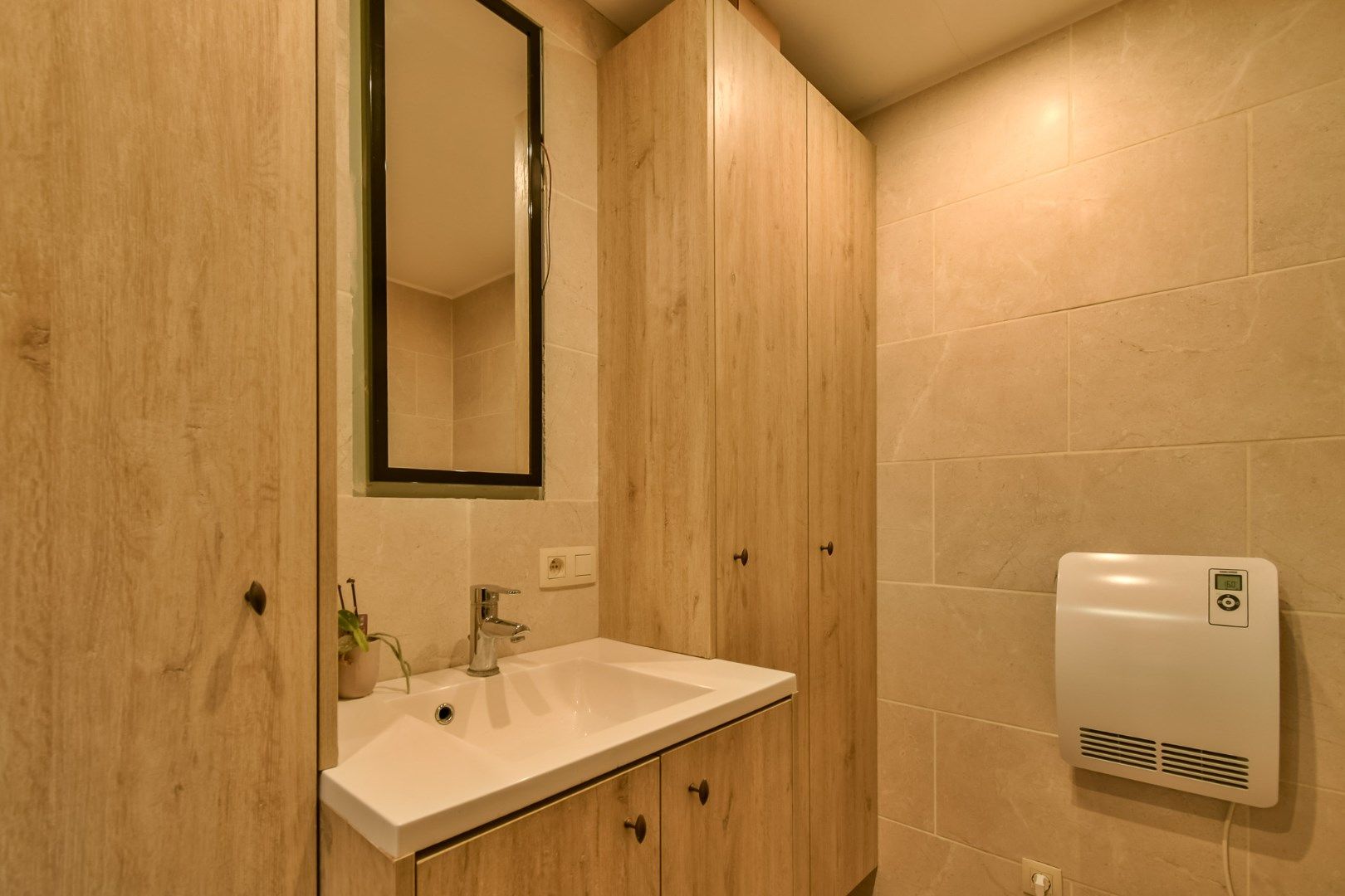 Een charmant te renoveren woning in het hartje van Wijnendale met landelijk uitzicht! foto 8