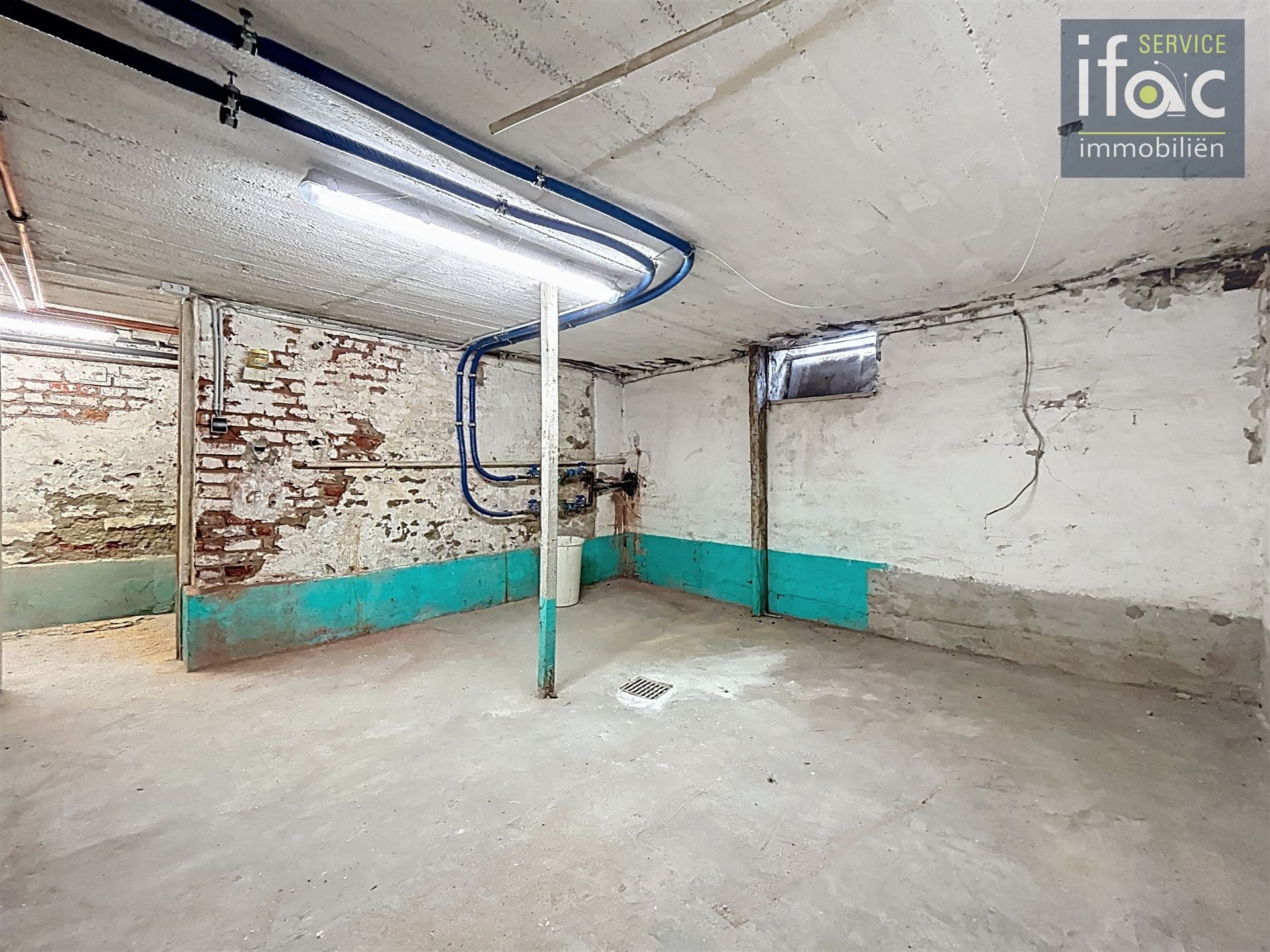 Aangename volledig gerenoveerde 1-slaapkamer duplex + bureau foto 12