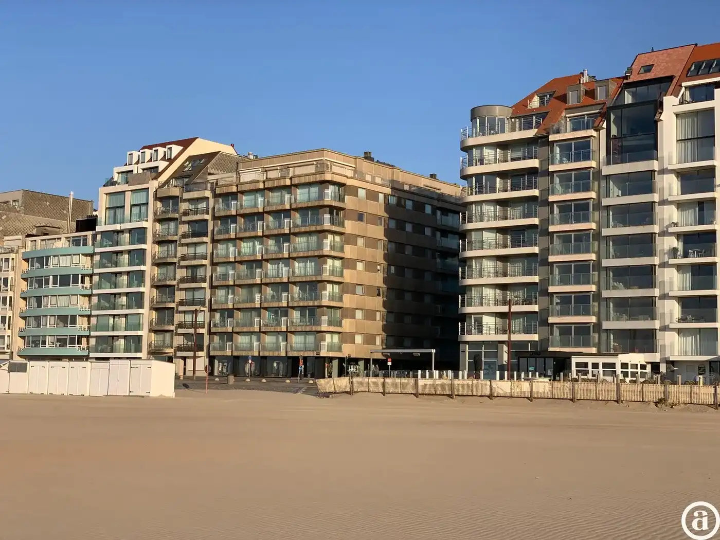 Luxueus gerenoveerd appartement met zijdelings zeezicht in Knokke foto 9