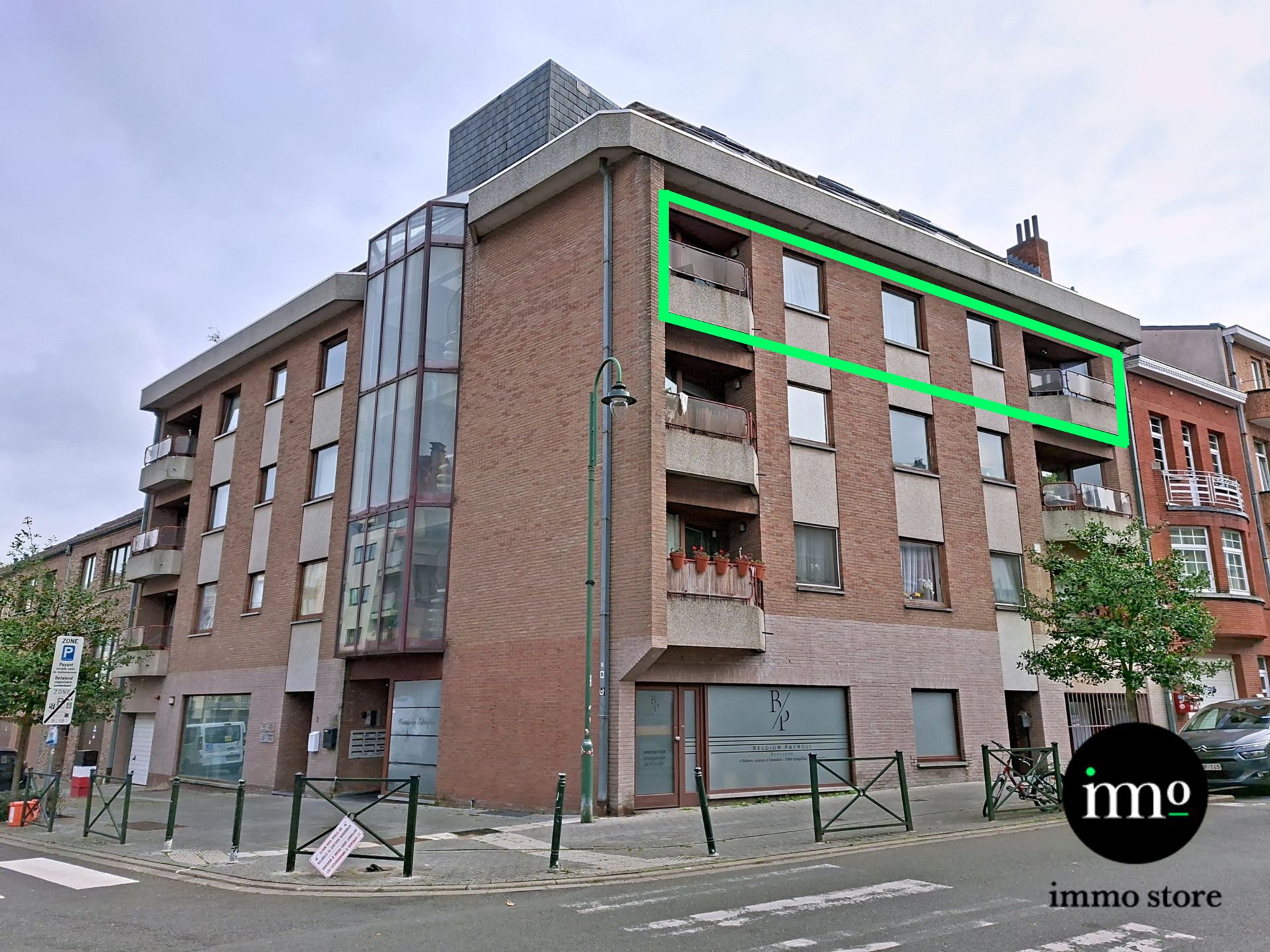 Ruim appartement met 3 slaapkamers en 2 terrassen foto 12