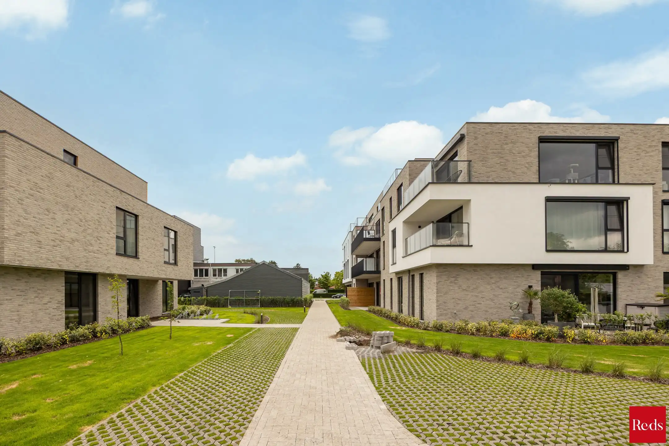 Nieuw gelijkvloers appartement met 2 slaapkamers te huur foto 12