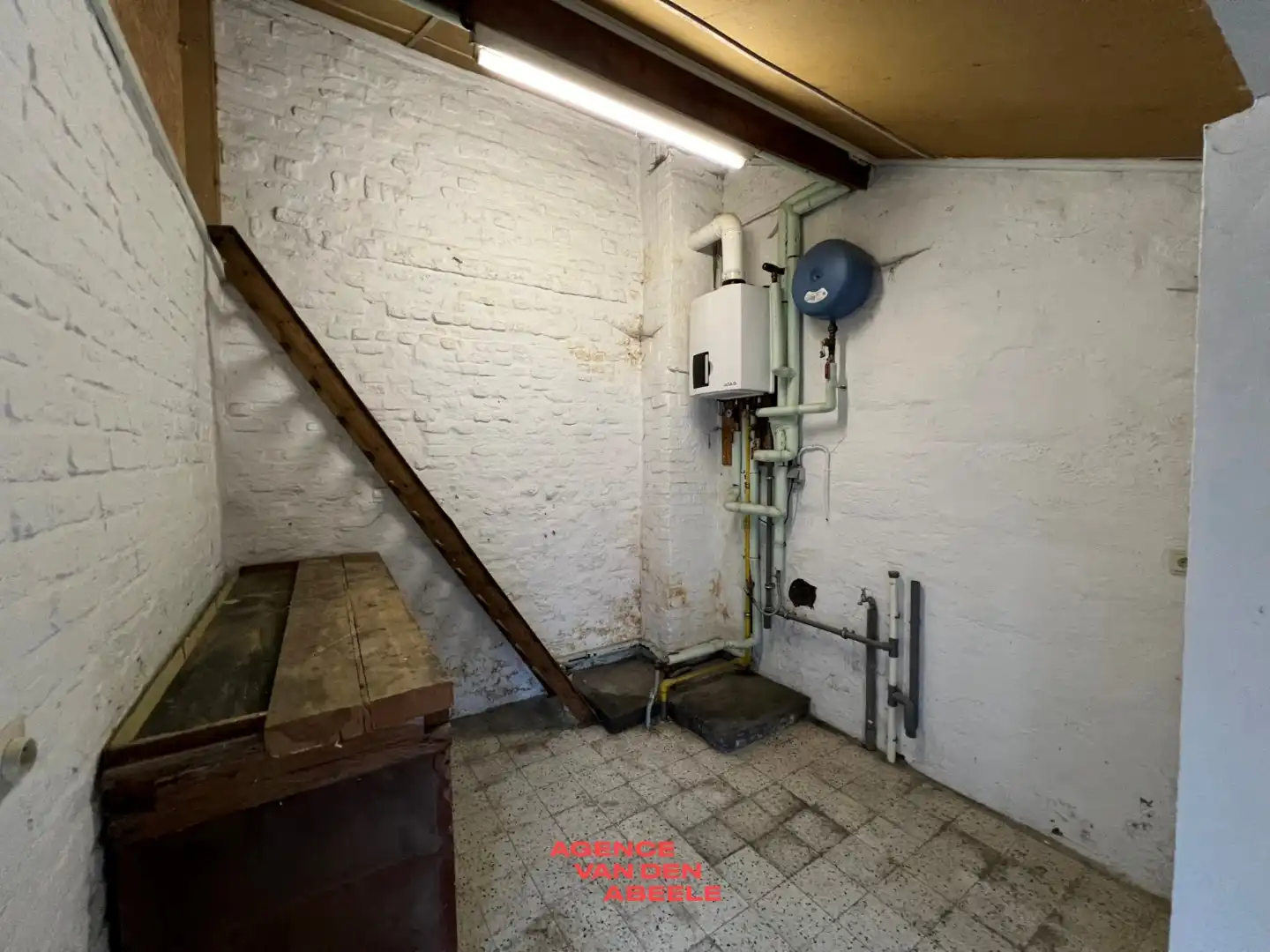 Opbrengsteigendom bestaande uit 2 appartementen met garage foto 14