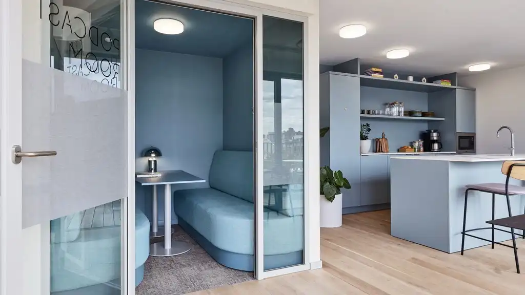 Instapklaar kantoorverdiep te huur in Clockwise Antwerpen foto 7