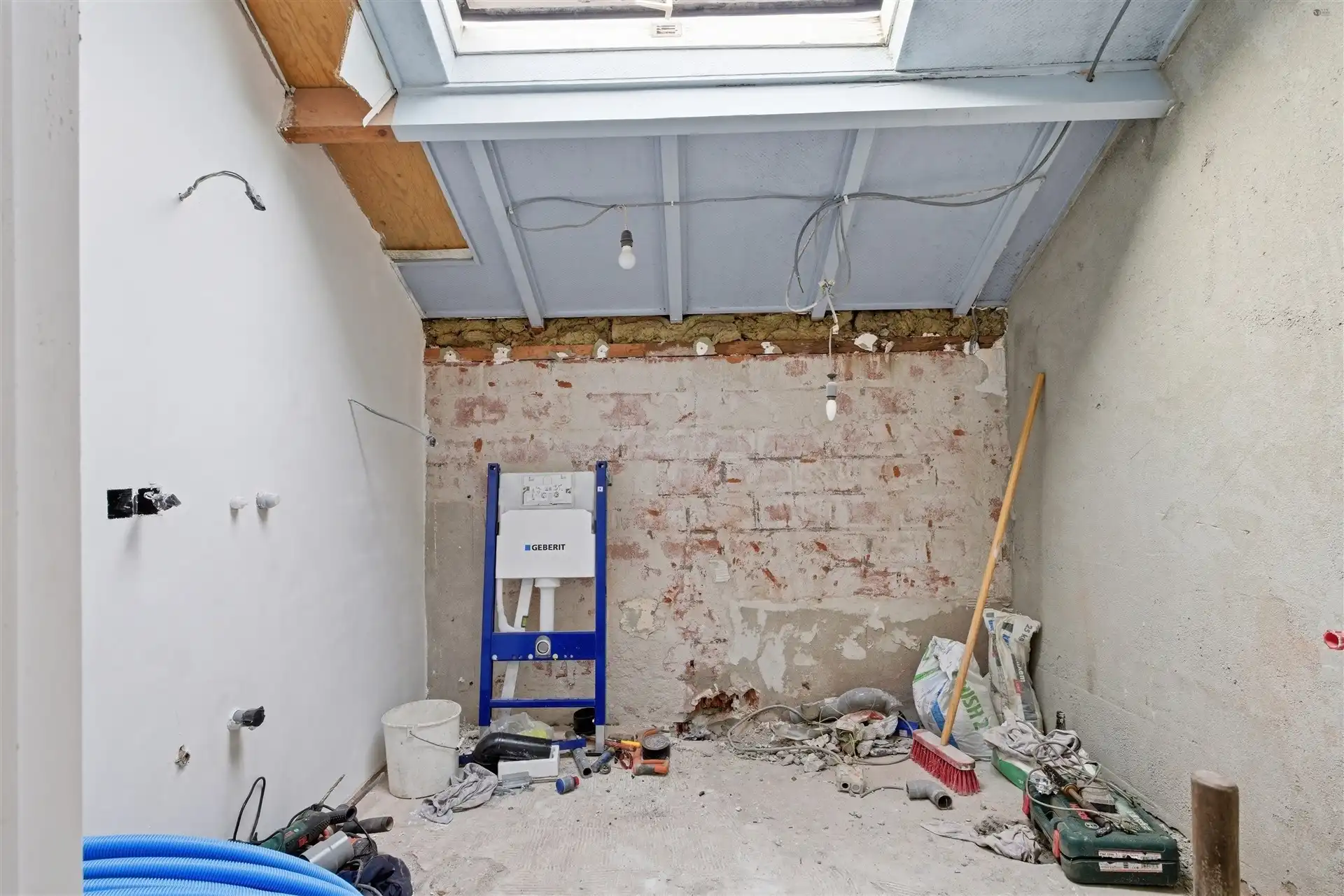 Open bebouwing met grote grond van 3.711m² foto 25