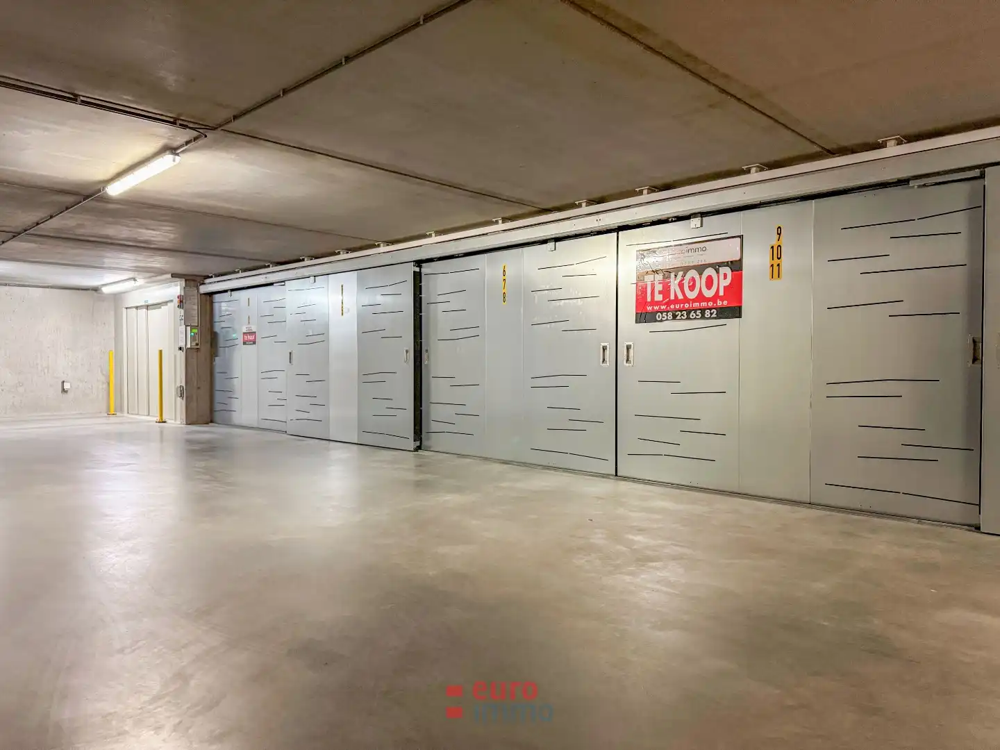 Afgesloten parkeerplaats in het hartje van Nieuwpoort-Bad! Uw parkeerprobleem is zo opgelost! foto 2