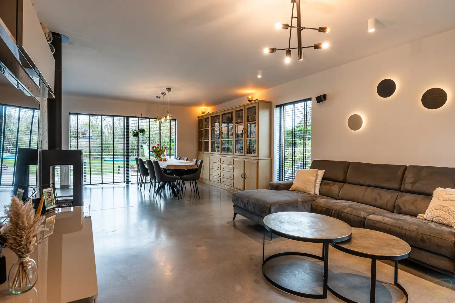 Prachtig afgewerkte en moderne gezinswoning te Balgerhoeke. foto 4