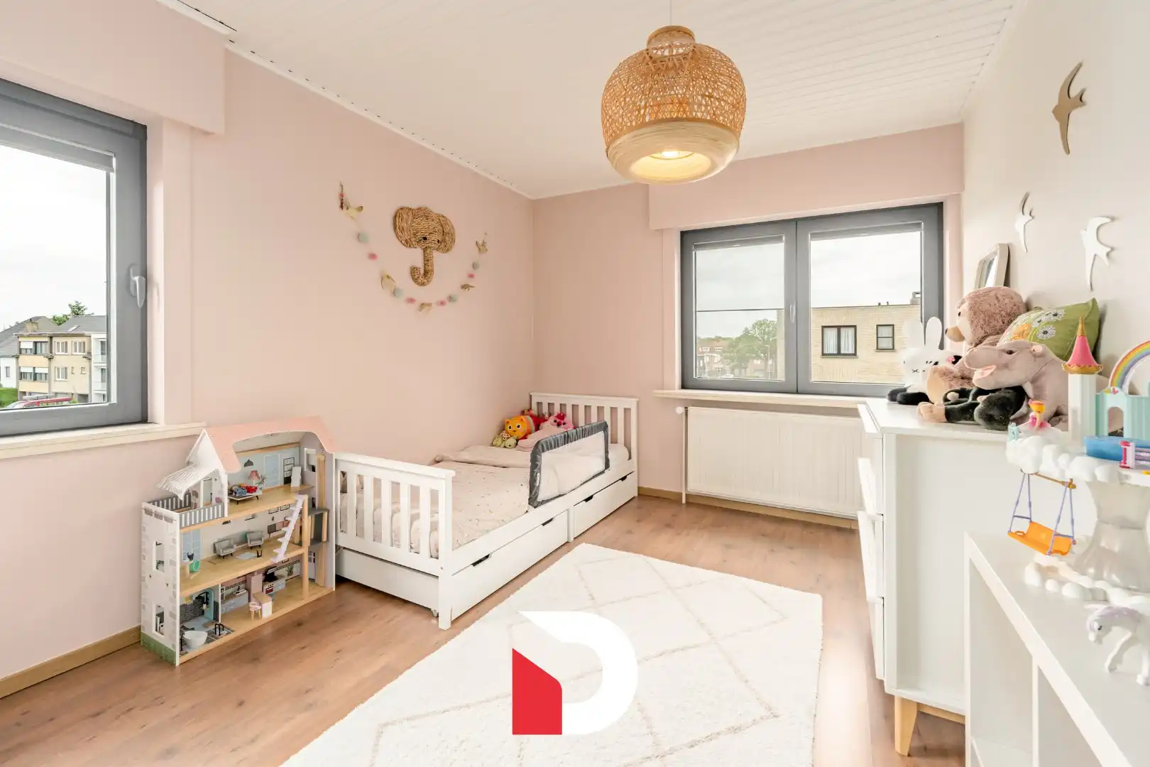 Instapklare hoekwoning met praktijkmogelijkheid in topbuurt nabij centrum Brugge foto 20