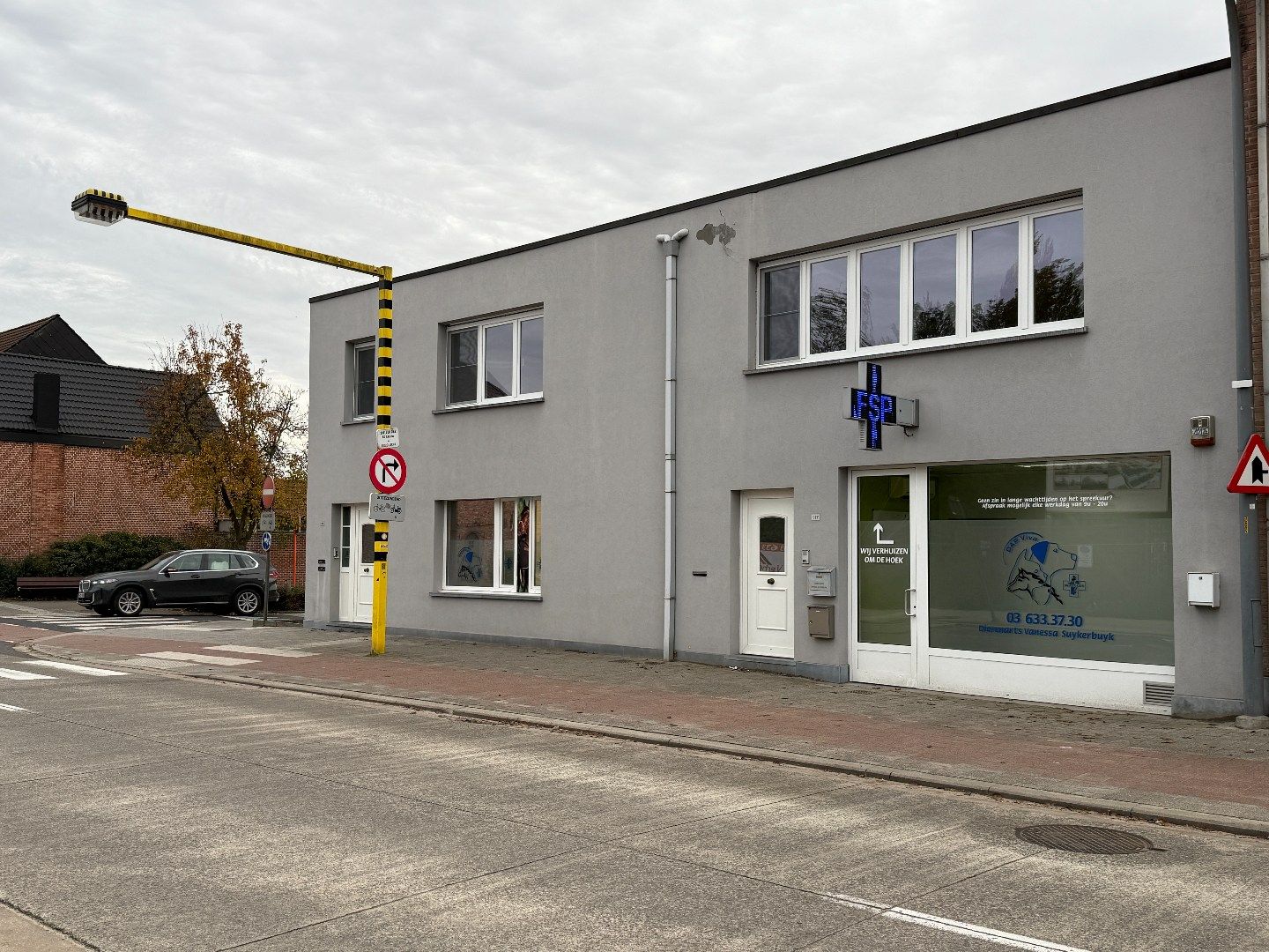 Gunstig gelegen handelsruimte te Sint-Job foto 13