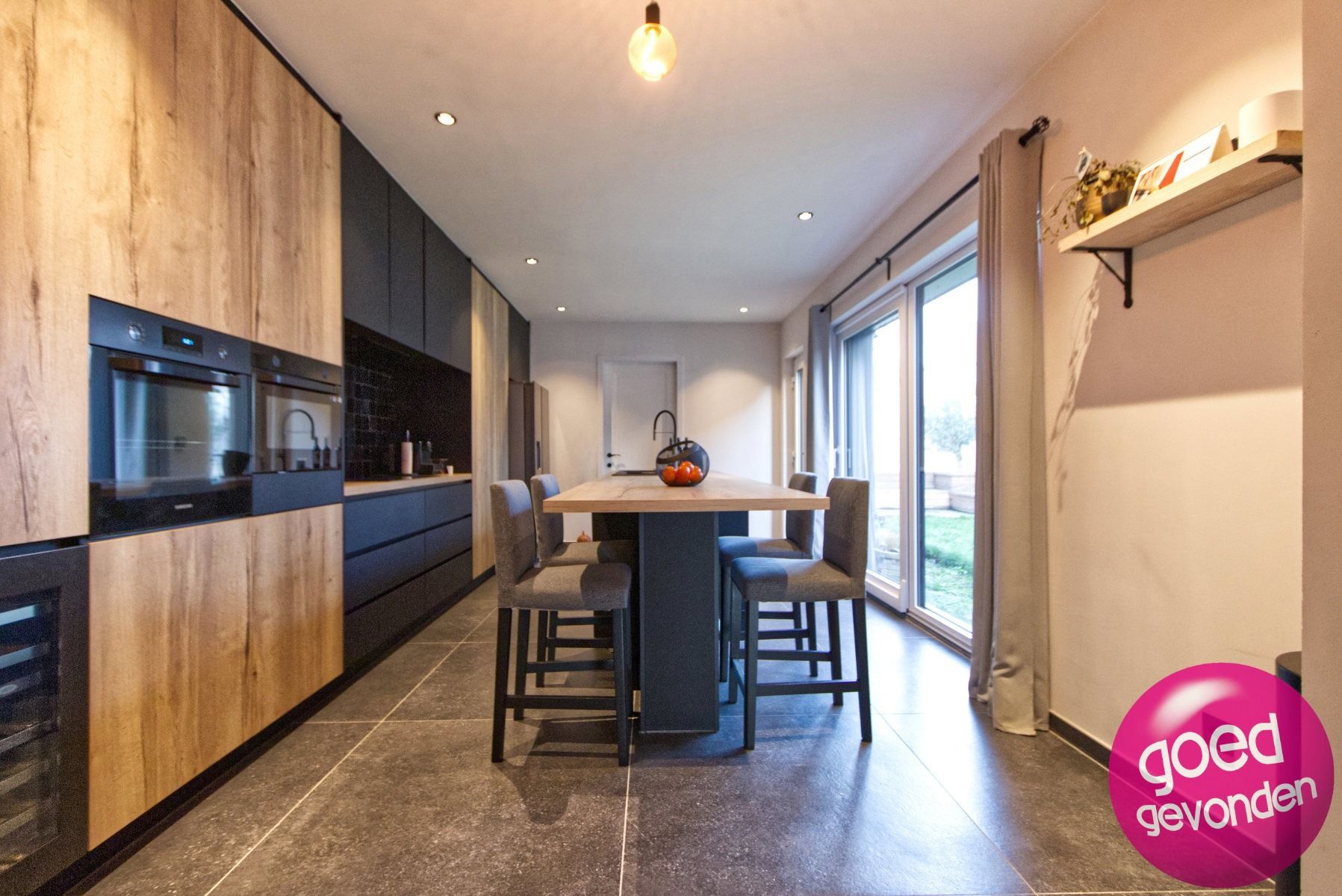 HOB - GERENOVEERD - 3 SLK - 2 BDK - TUIN - TERRAS - PARKING foto 8