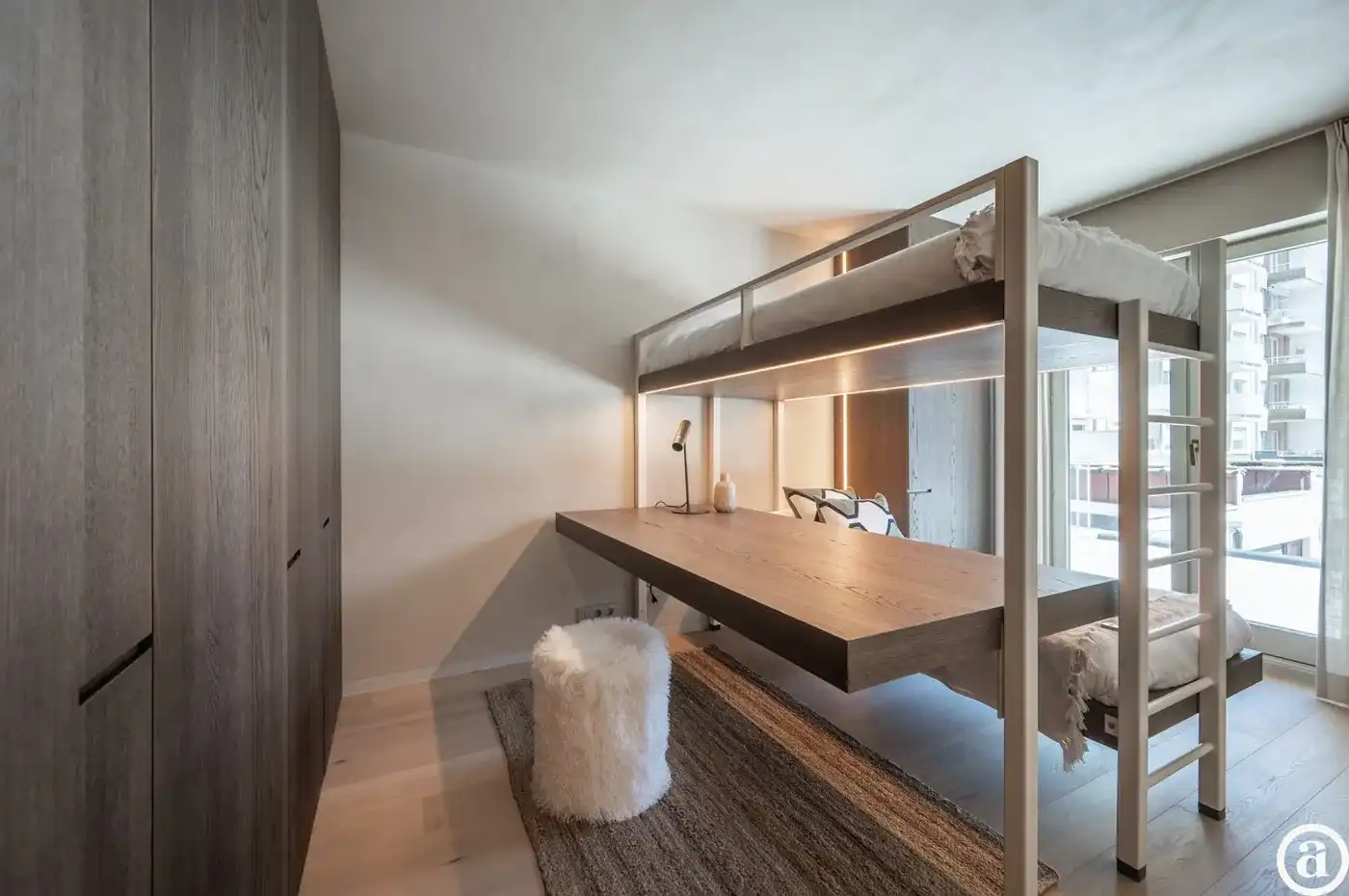 Luxueus gerenoveerd appartement met zijdelings zeezicht in Knokke foto 19