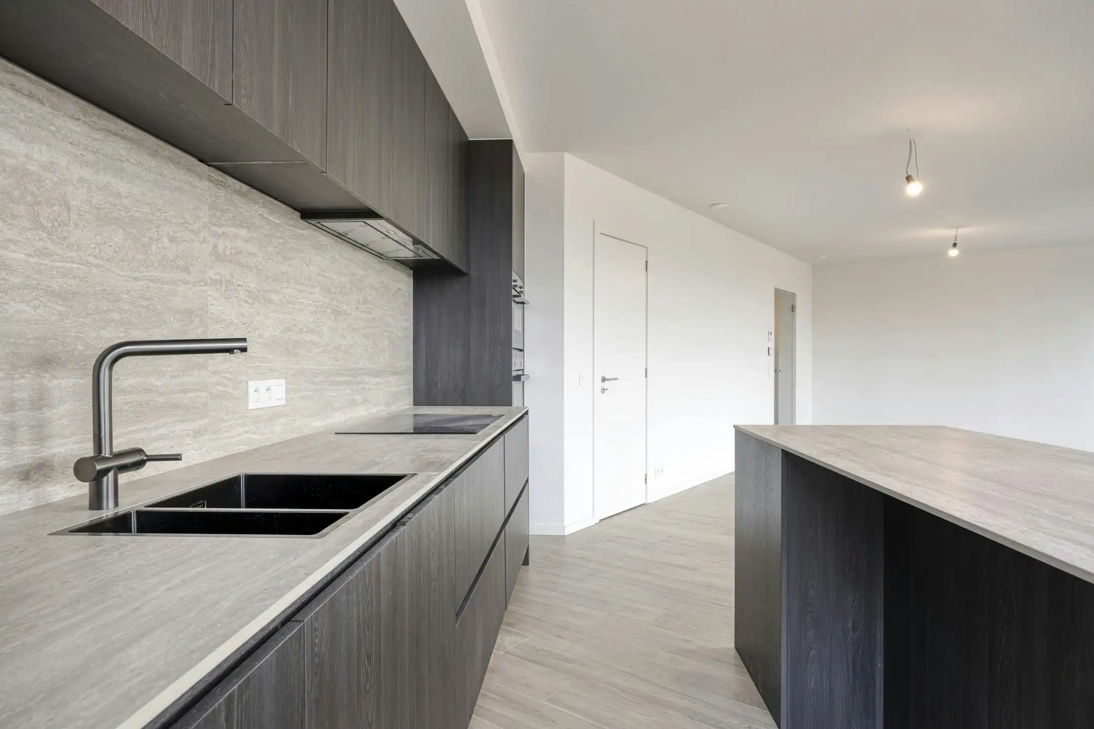 A0101 Rivert nieuwbouwappartement te Antwerpen foto 2