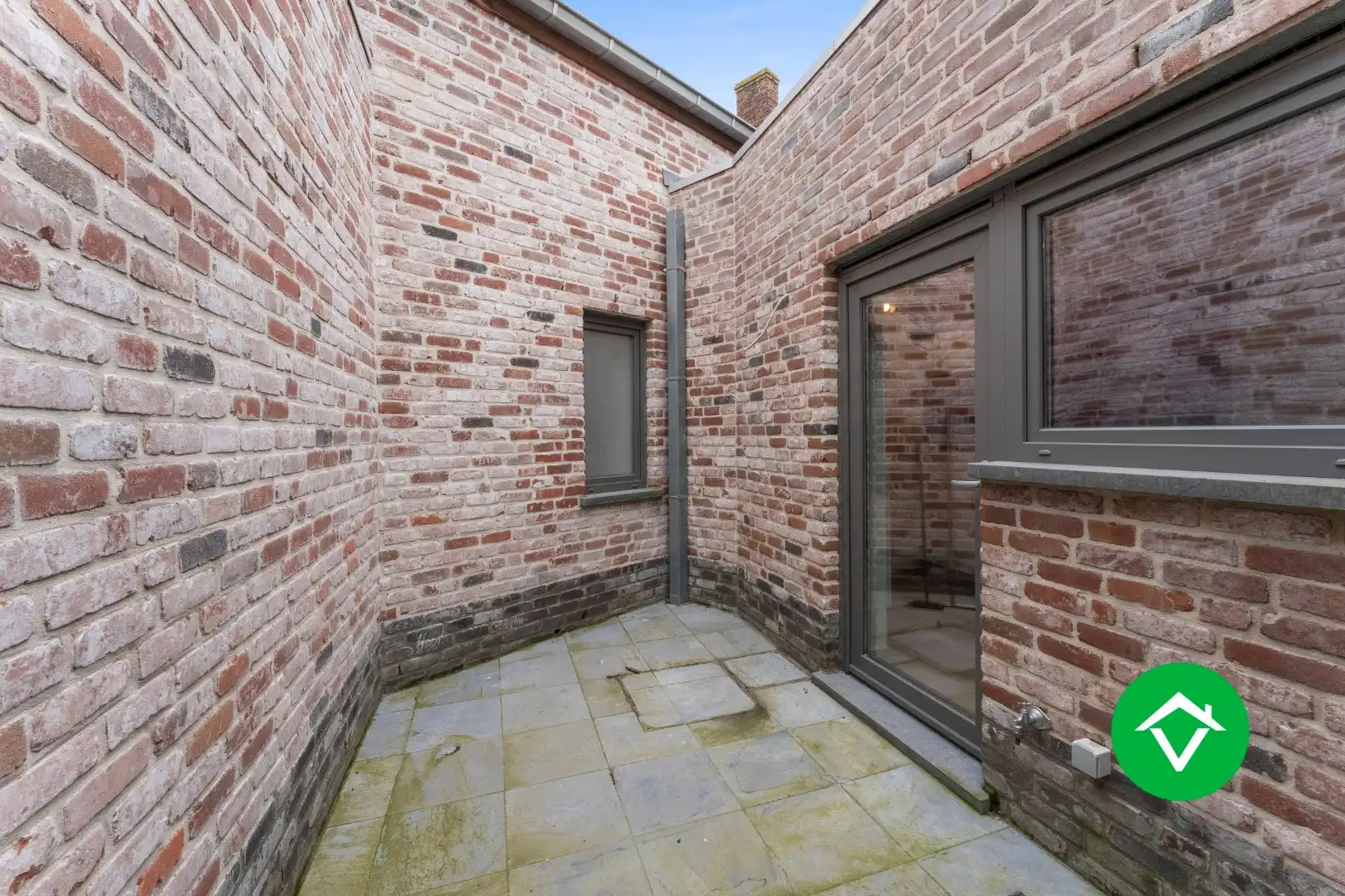 Totaal vernieuwde woning in Koekelare  foto 10