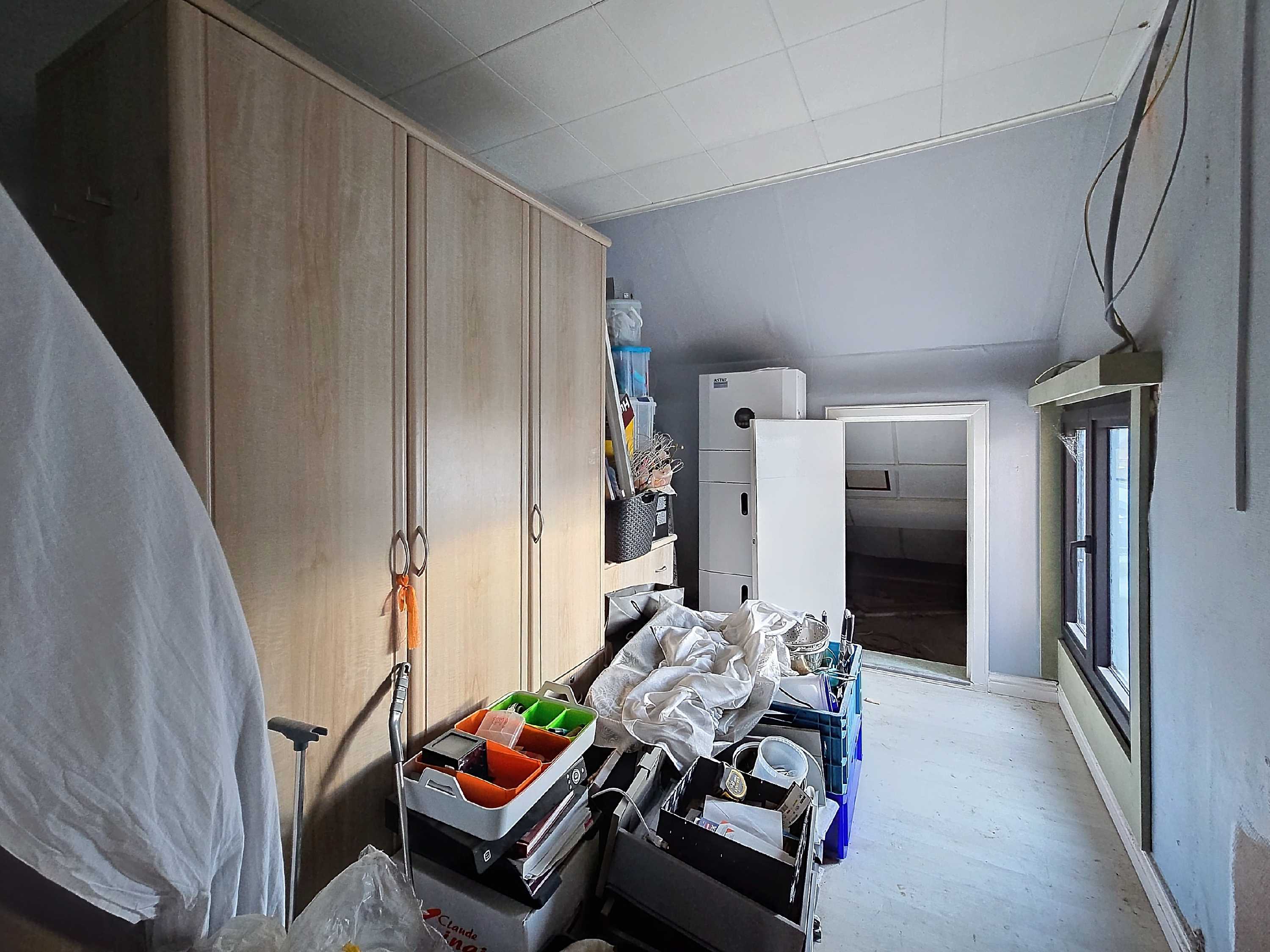 Gezinswoning met veel potentieel te Nieuwpoort-Stad foto 8