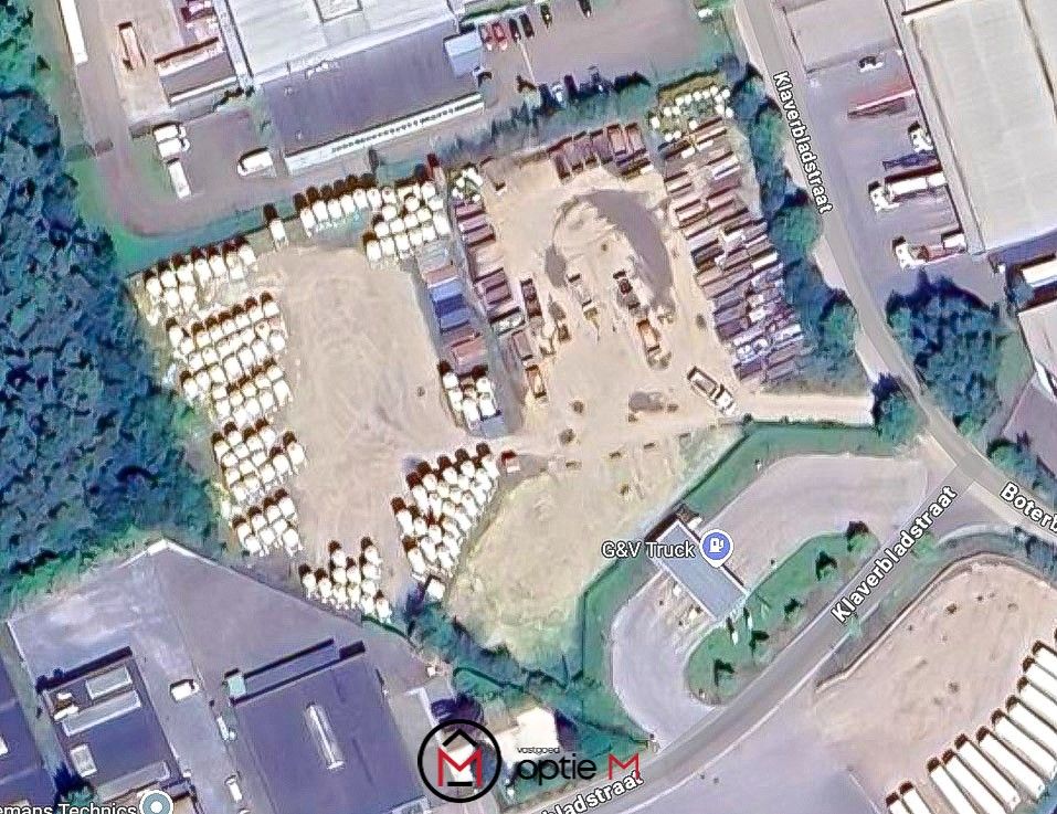 Ruim open terrein in Lummen foto {{pictureIndex}}
