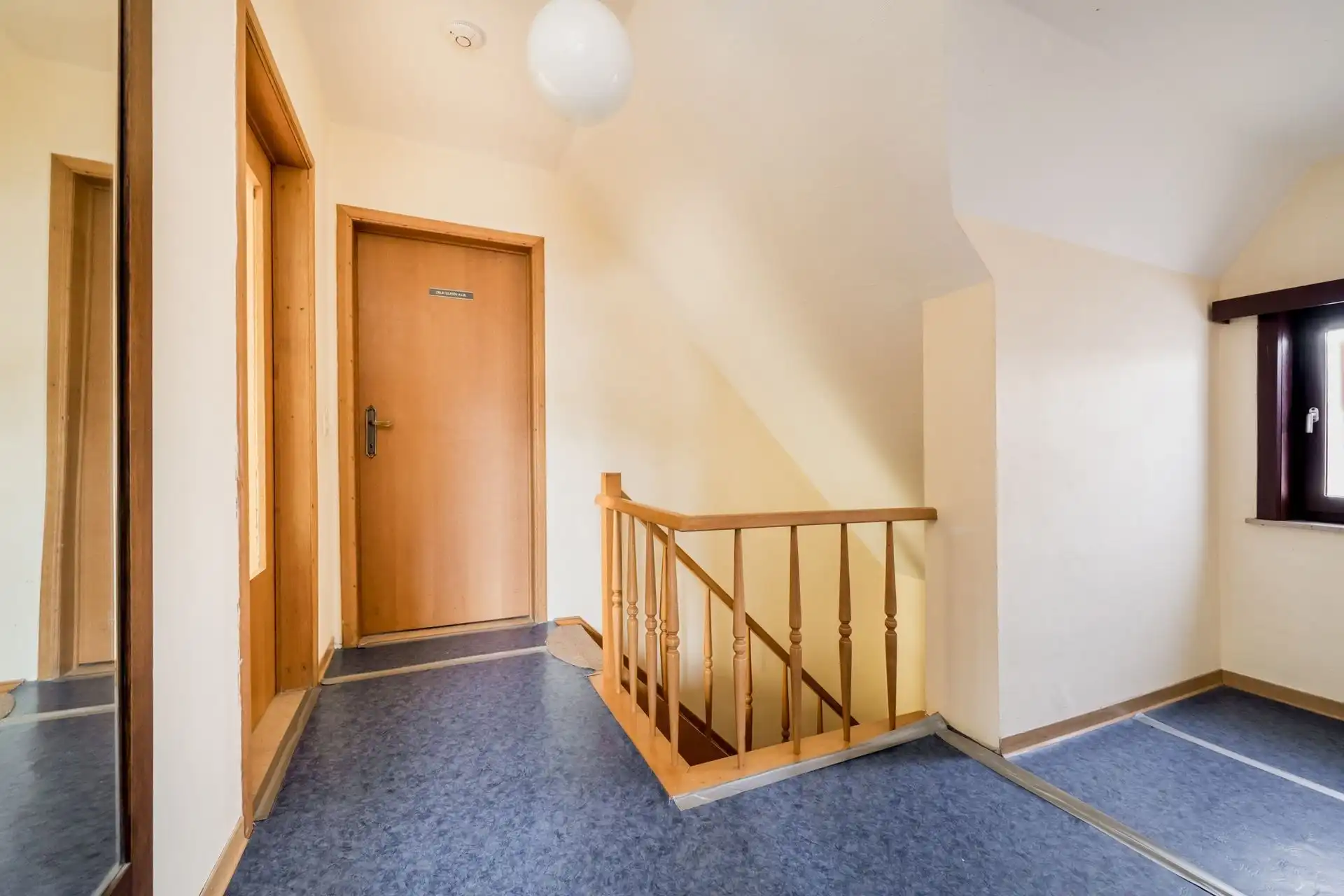 Huis met 3 slpk en zonnige tuin in rustige woonomgeving te Duffel foto 10