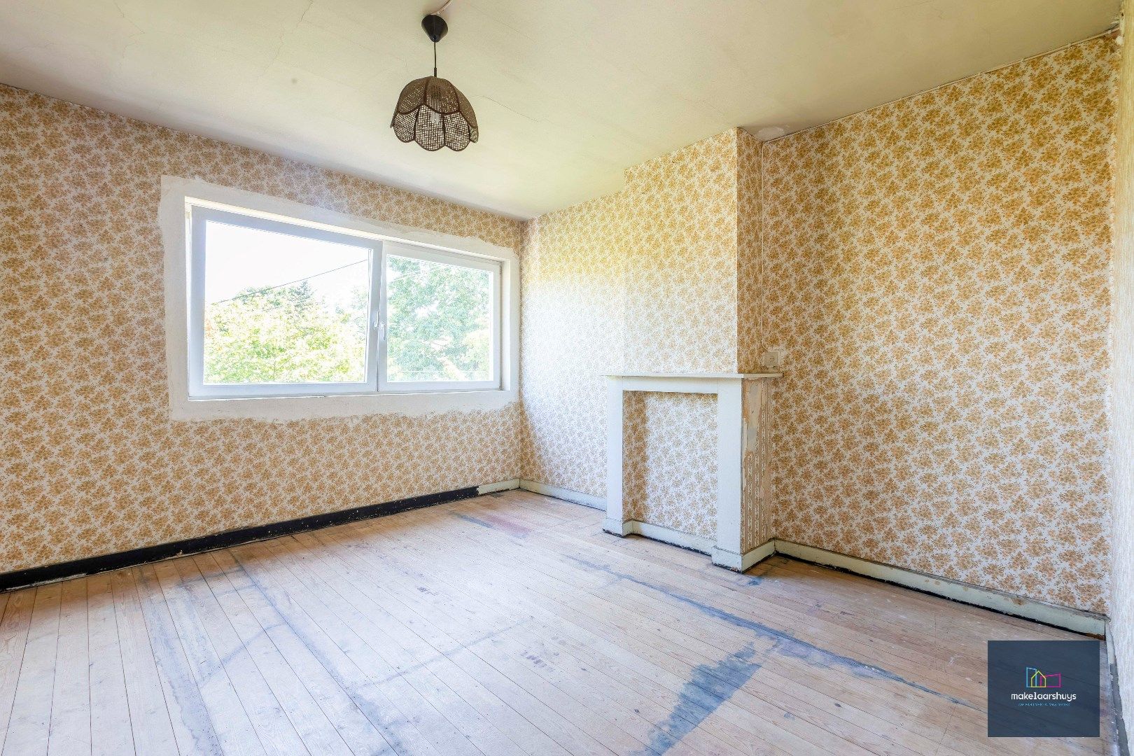 VERKOCHT !!! Residentieel gelegen  te renoveren halfopen bebouwing met tuin  foto 15