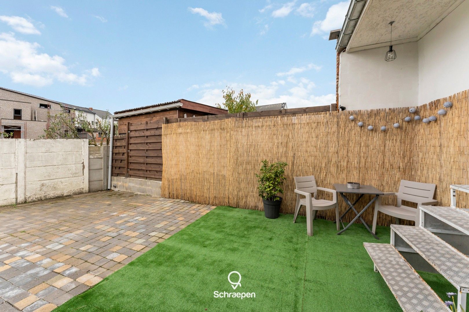 Charmante rijwoning met 2 slpks én stadstuintje nabij Genk-Centrum! foto 22