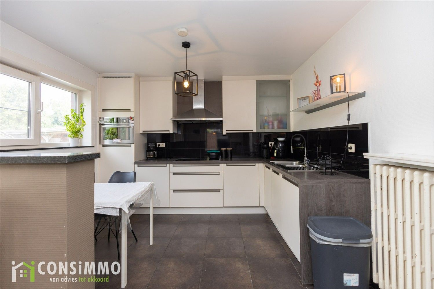 Charmante, gerenoveerde woning met 4 slaapkamers in As (Niel-bij-As) foto 13