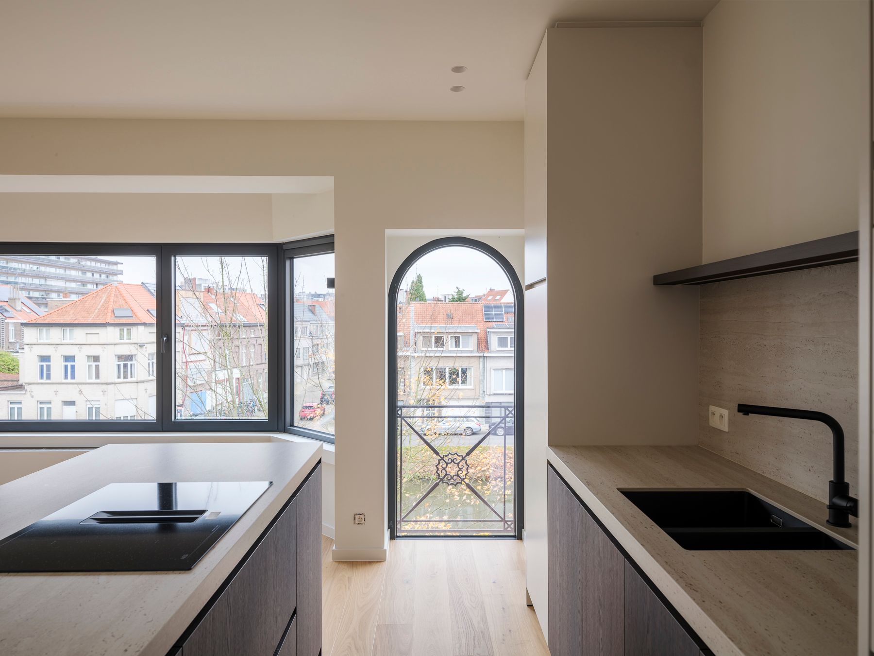 Uniek appartement op rustige ligging foto 5