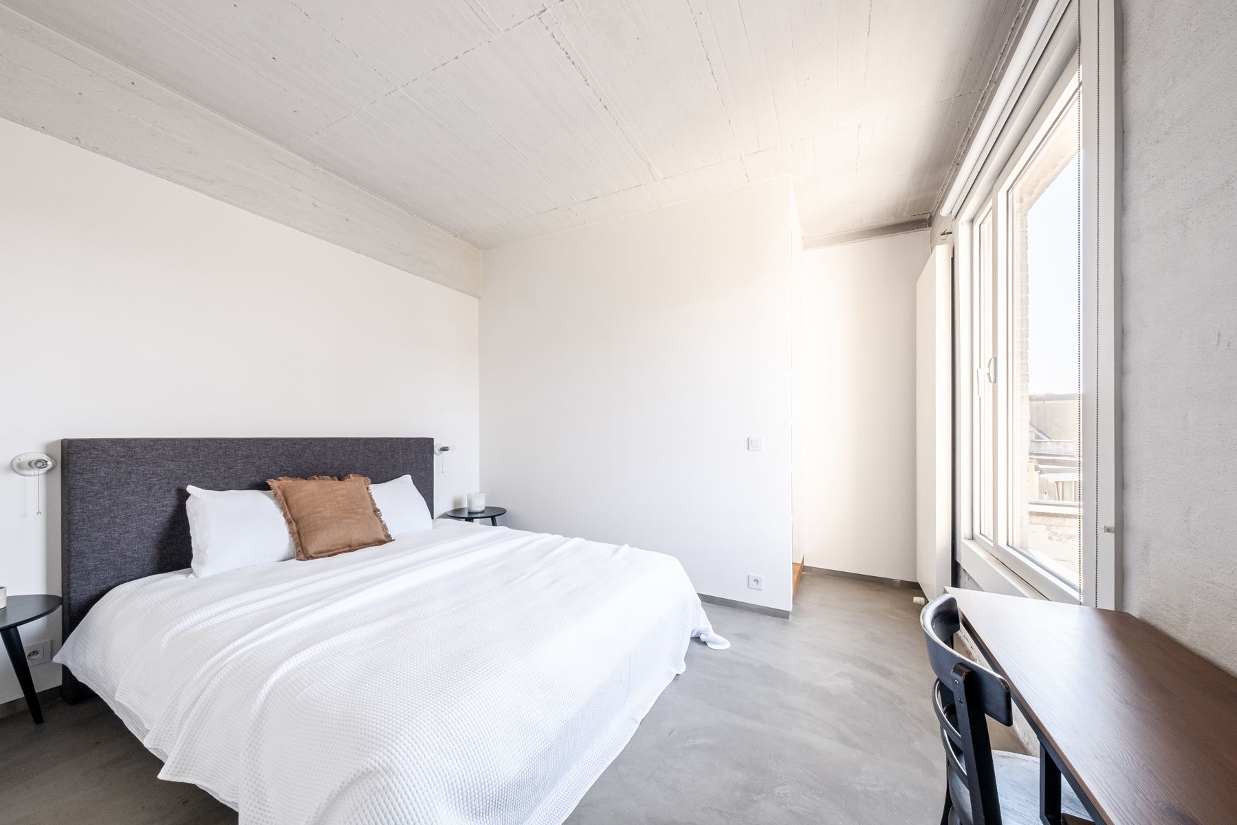 Loft met 2 slaapkamers en mega terras in Zurenborg foto 9