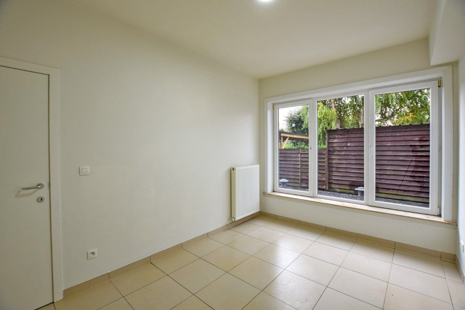 Gelijkvloersappartement met 2 slaapkamers (71 m²) met ruim terras (40 m²) en parkeerplaats te Nieuwpoort.  foto 10