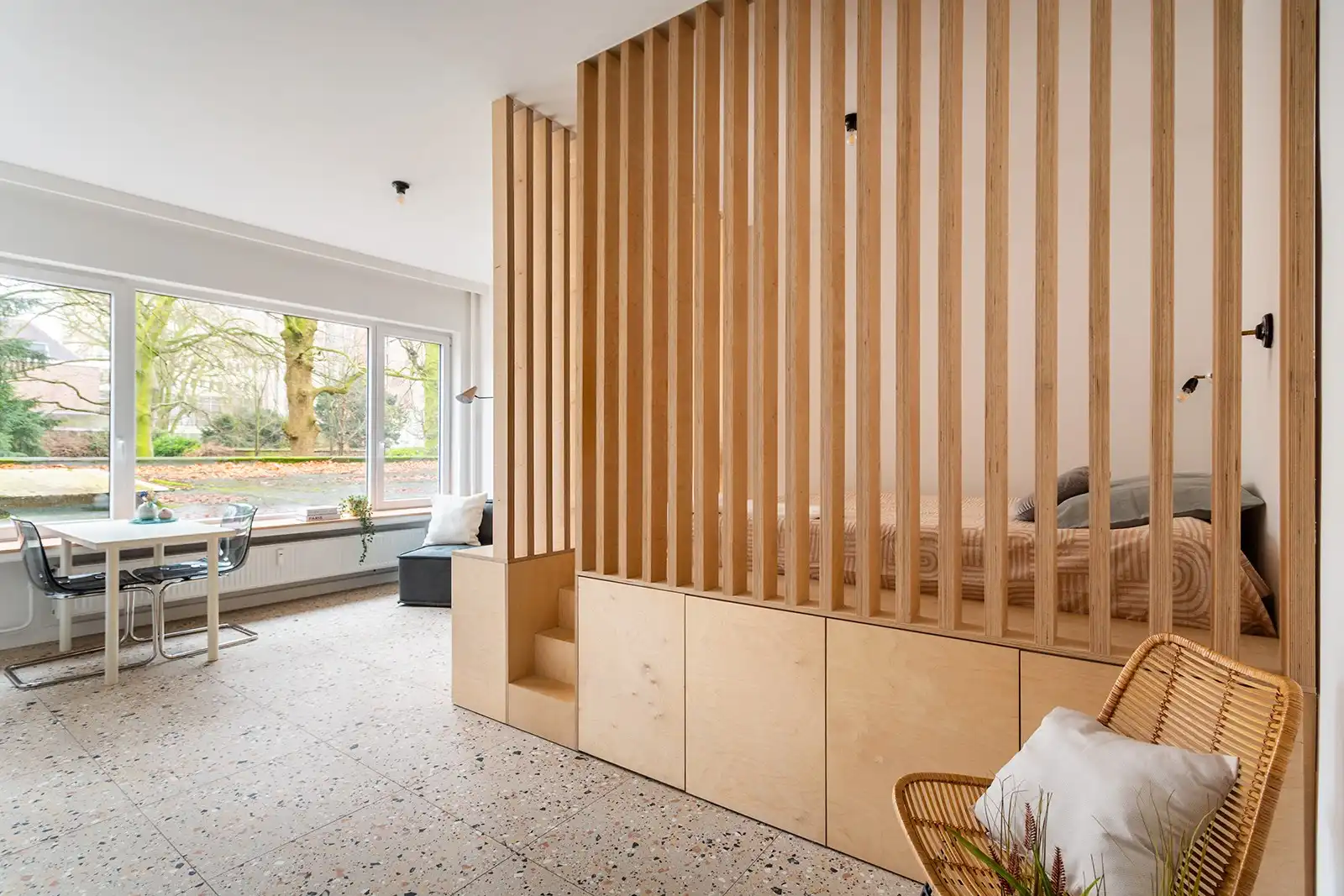 Moderne, lichtrijke studio op rustige locatie met groen uitzicht foto 14