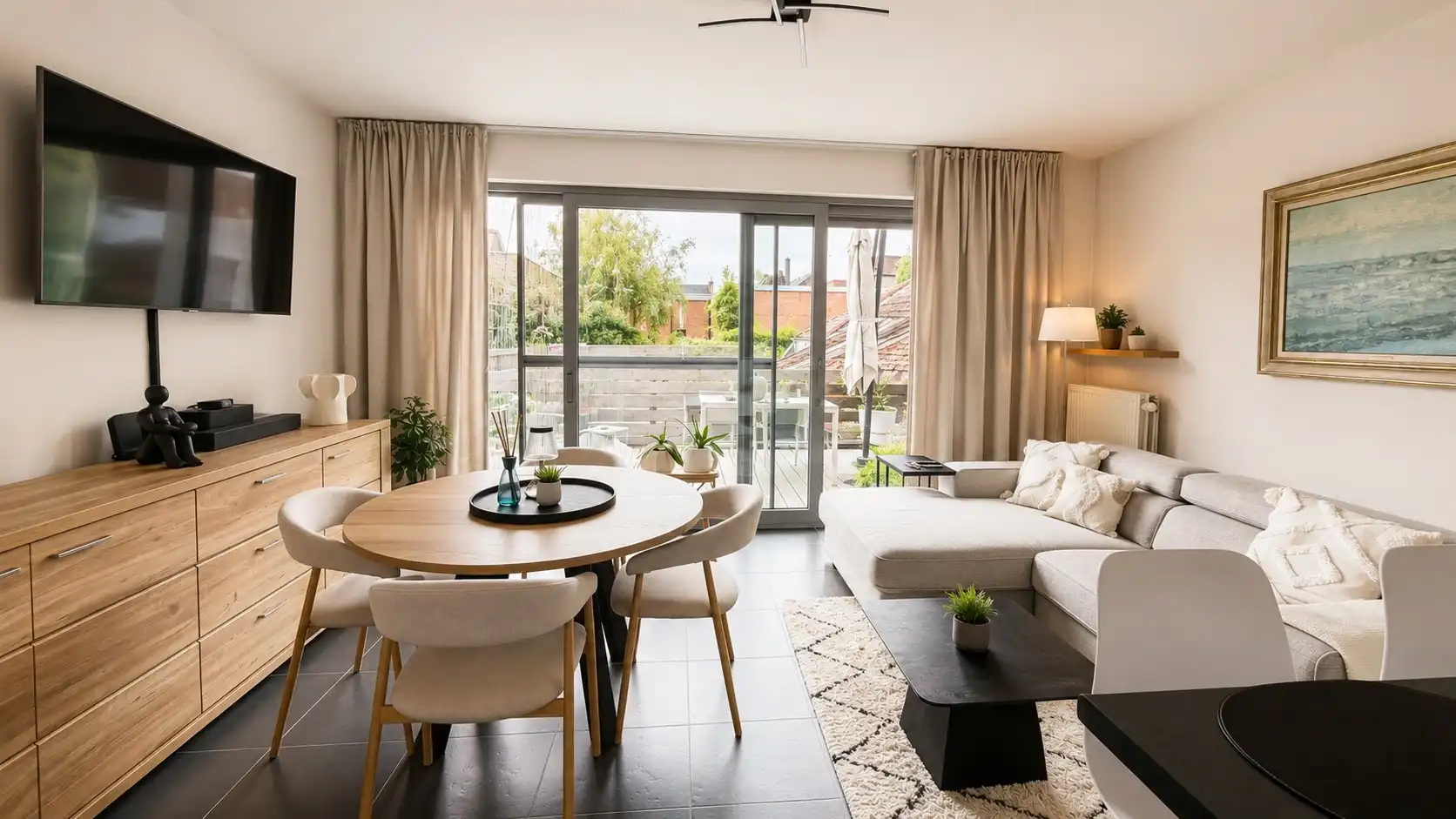 Verzorgd en instapklaar appartement te huur in het centrum van Lokeren met 1 slaapkamer foto 2