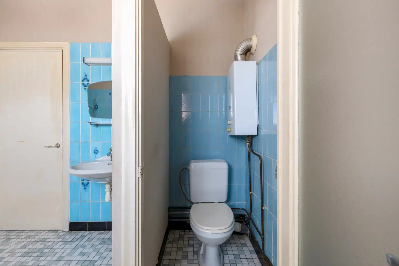 Te renoveren woning met 3 slpks op de grens tussen Geel en Sint-Jozef Olen !  foto 20