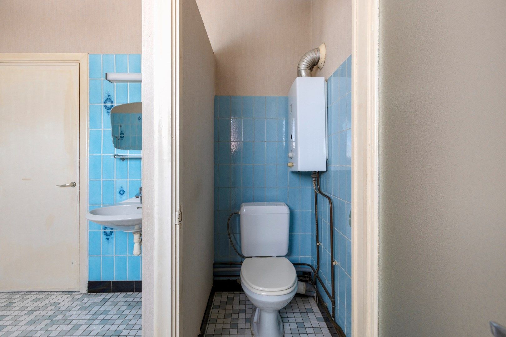 Te renoveren woning met 3 slpks op de grens tussen Geel en Sint-Jozef Olen !  foto 20