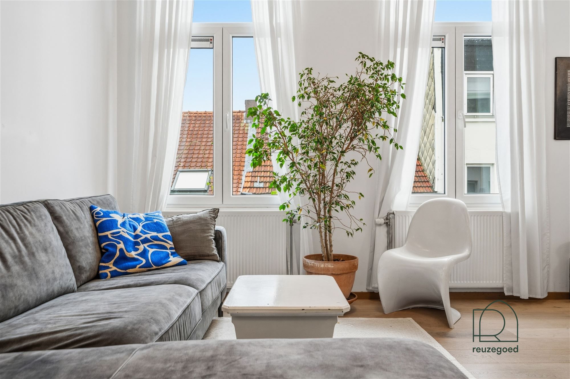 Karaktervol appartement met 2 slaapkamers in Antwerpen foto 12