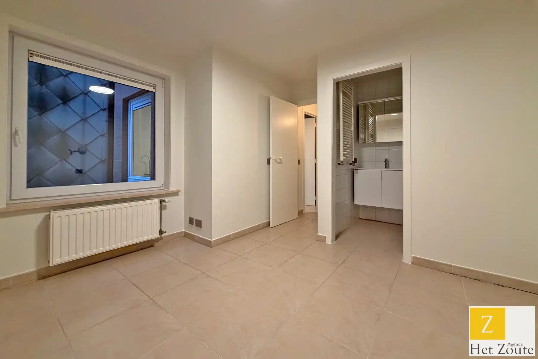 Opgefrist appartement op toplocatie - centrum Knokke foto 8