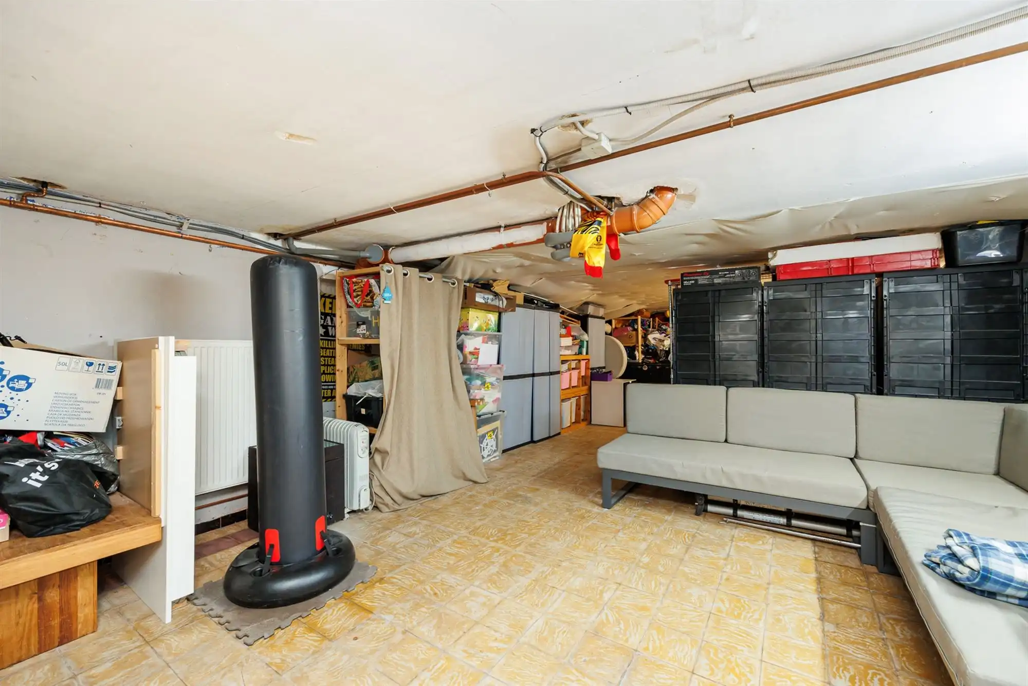 Instapklare gezinswoning met drie slaapkamers foto 23