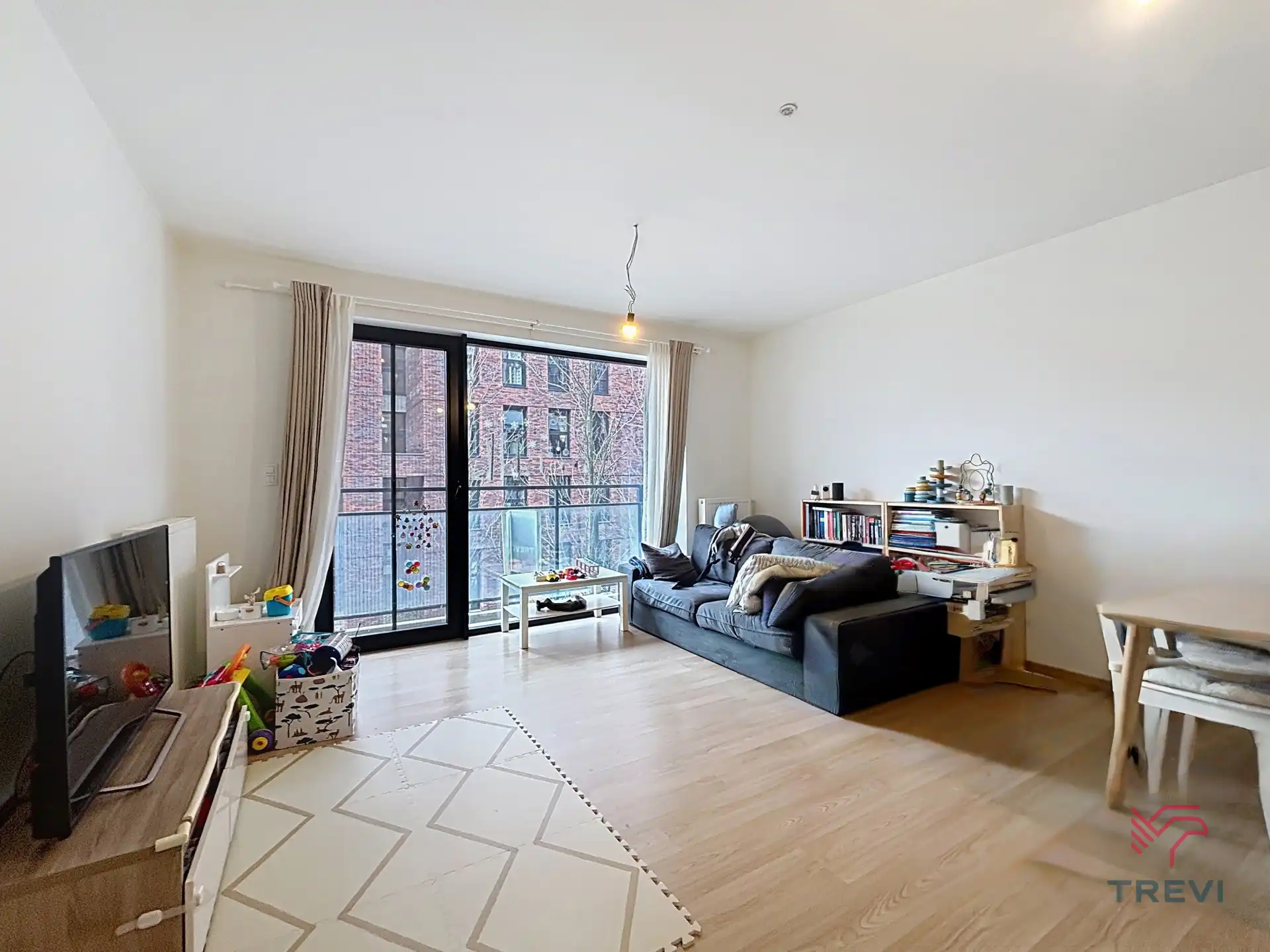 Ongemeubileerd appartement met 1 slaapkamer foto 5