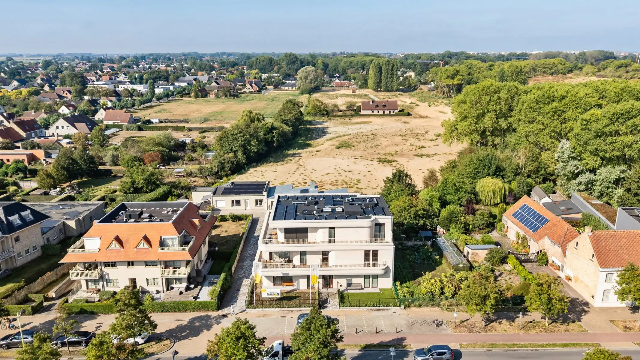 Ruime appartementen vlak bij de kust foto 28
