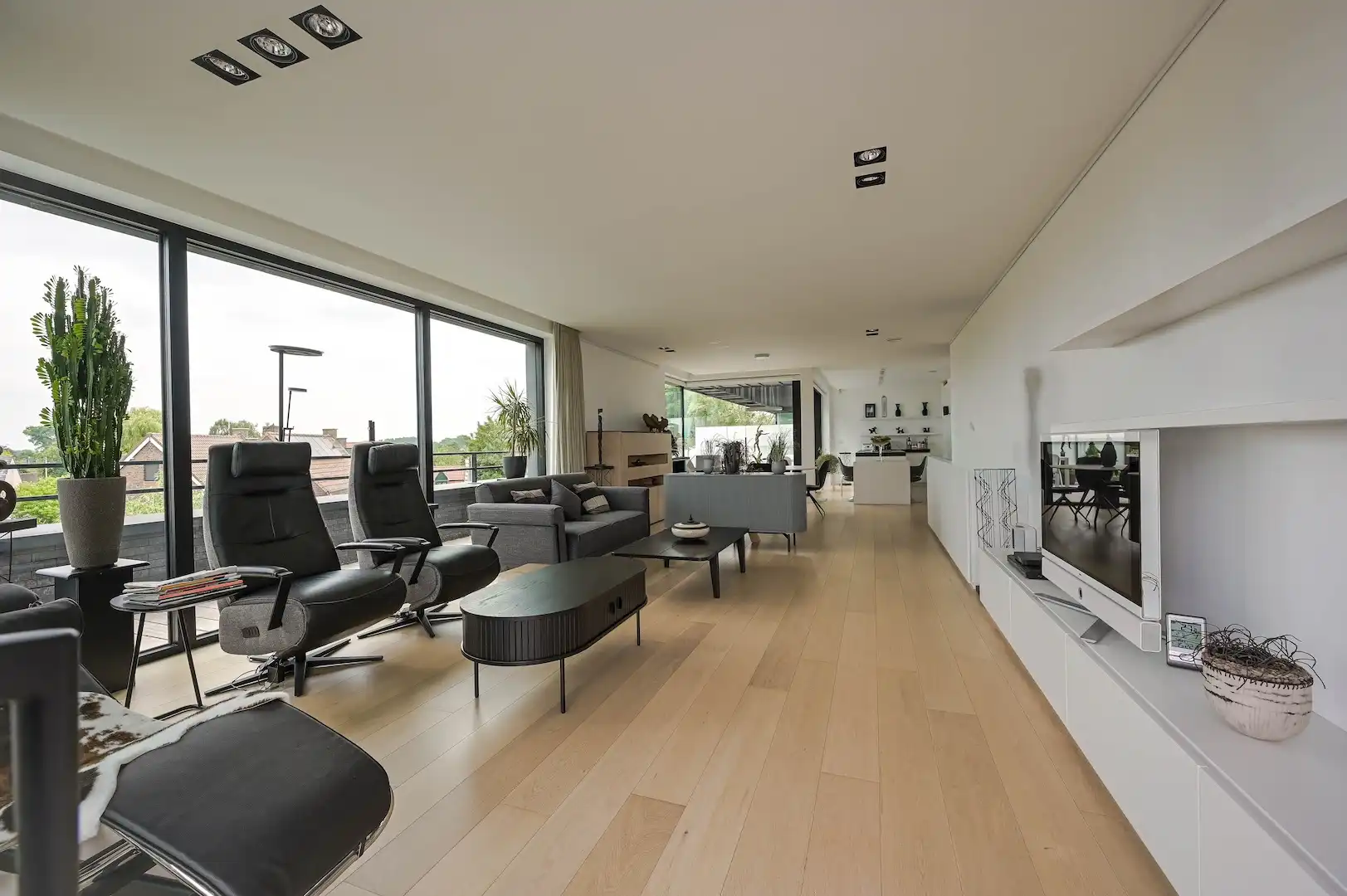 Wonen in één van de meest iconische residenties van Loppem foto 11