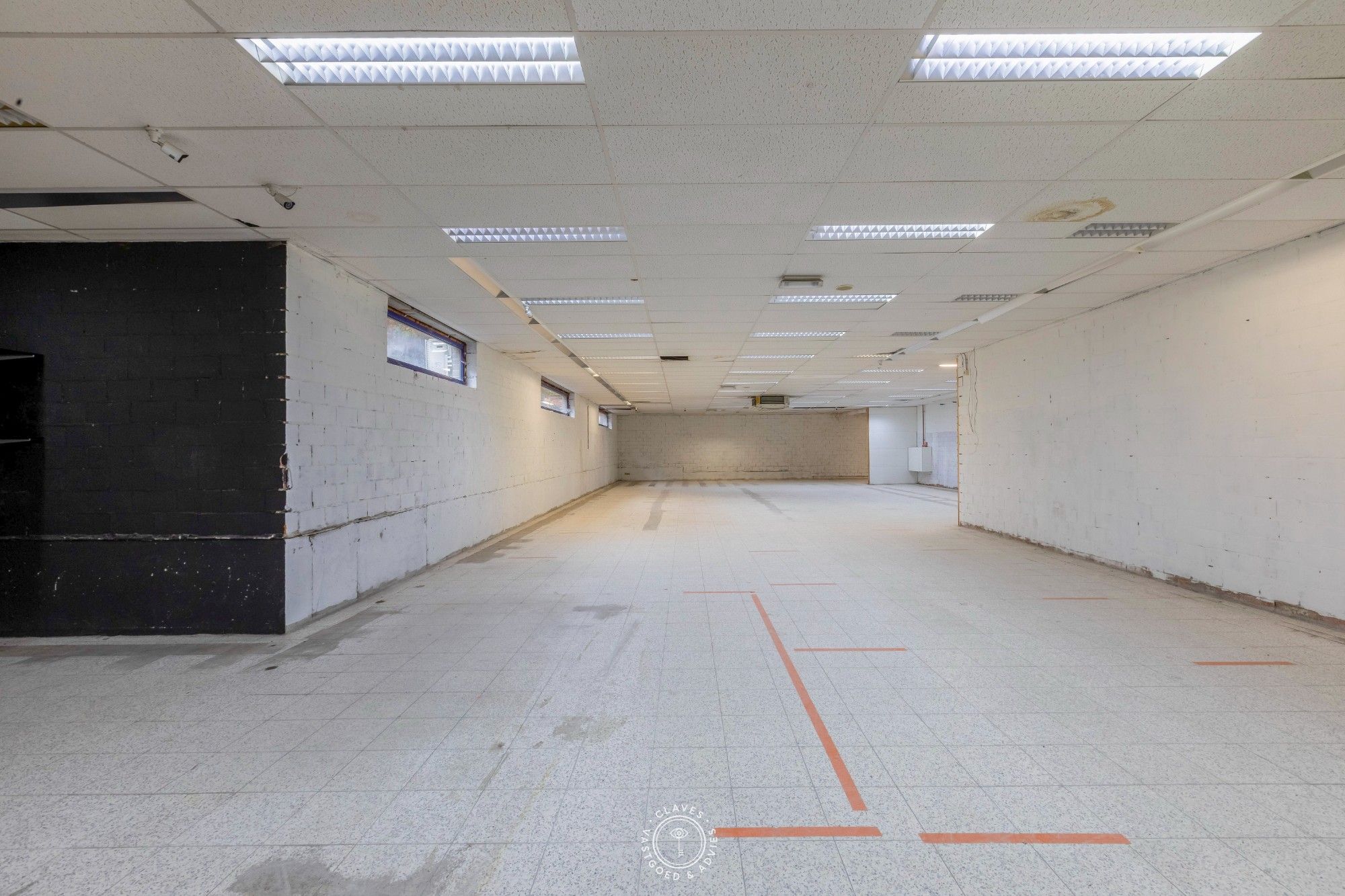 Ruim handelspand in het centrum van Temse foto 5