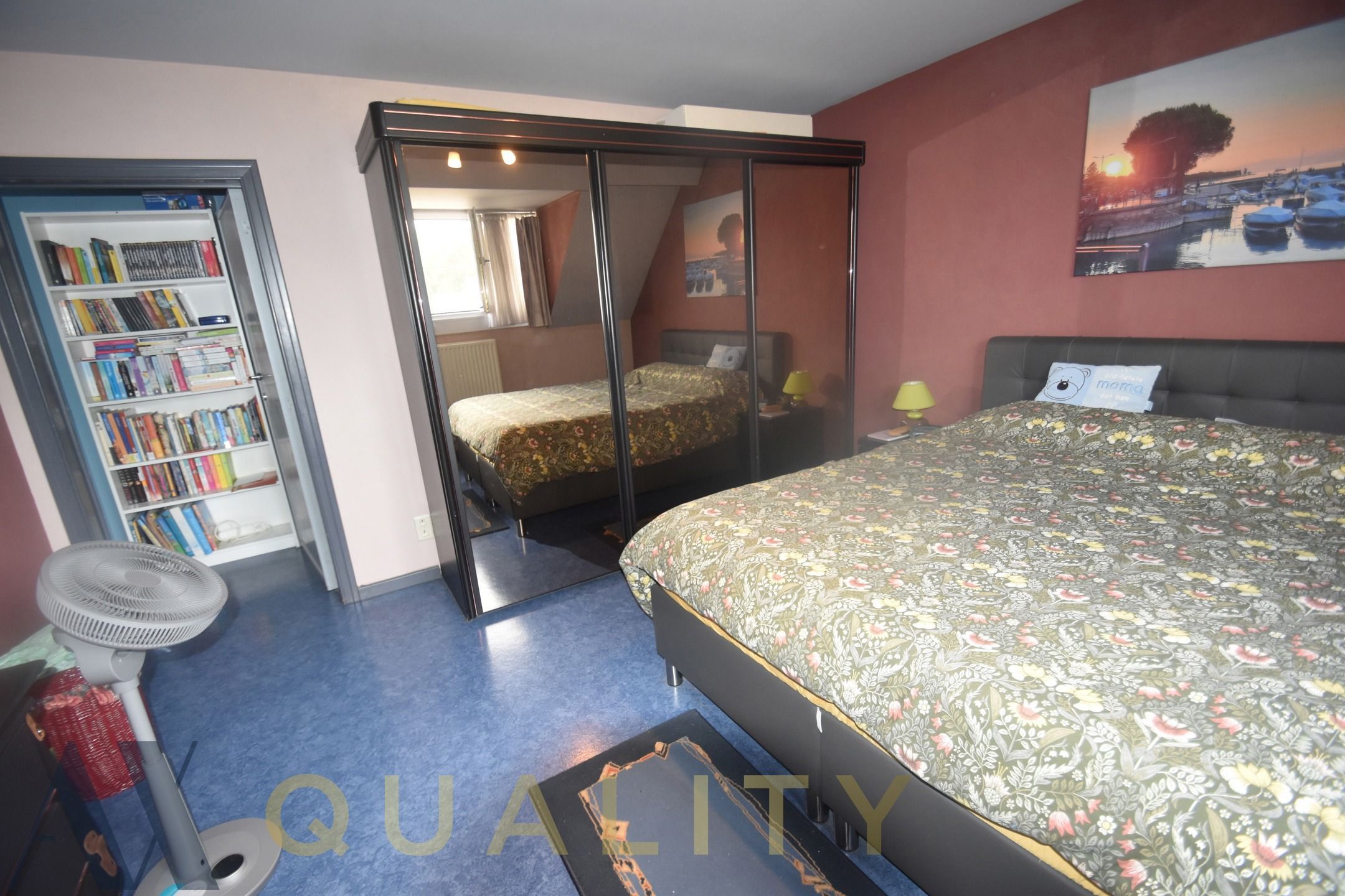 Open woning met 3 slpk., bureel, gar. oprit en tuin. Vrij vnf 01/09 foto 13