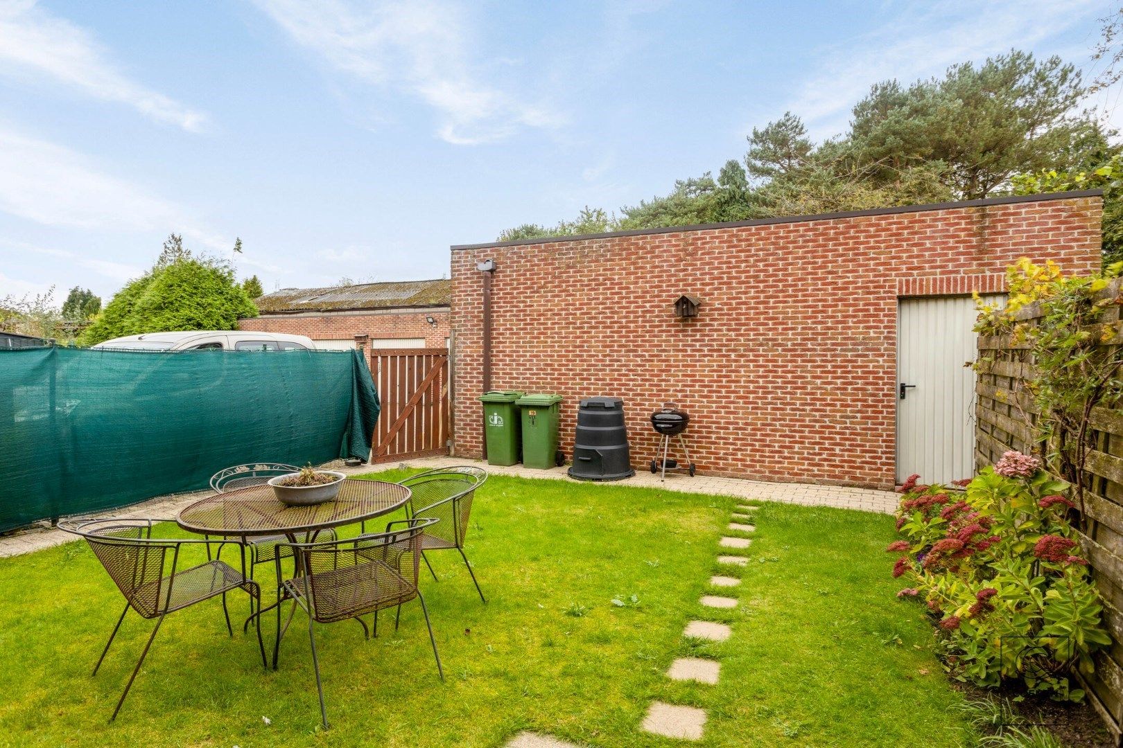 Praktisch appartement van 96m² met 2 slpk's, tuin INCLUSIEF garagebox op centrale locatie te Brecht! foto 17