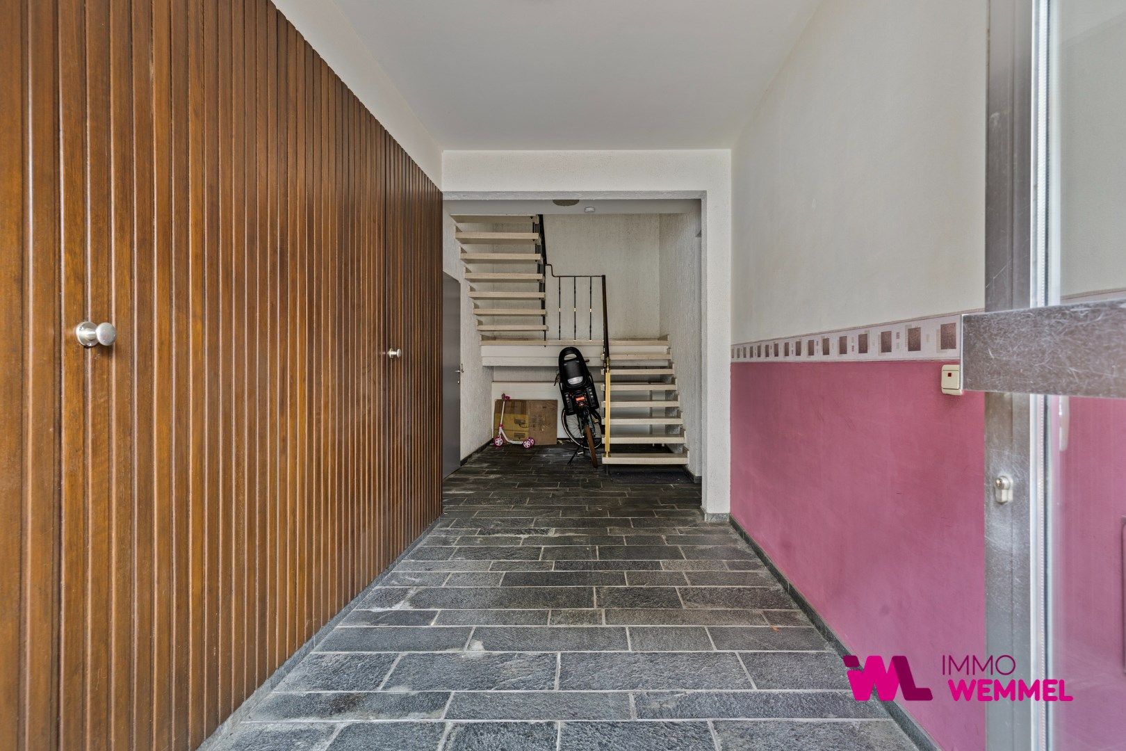 Appartement met 2 slaapkamers, kelder en garage foto 3