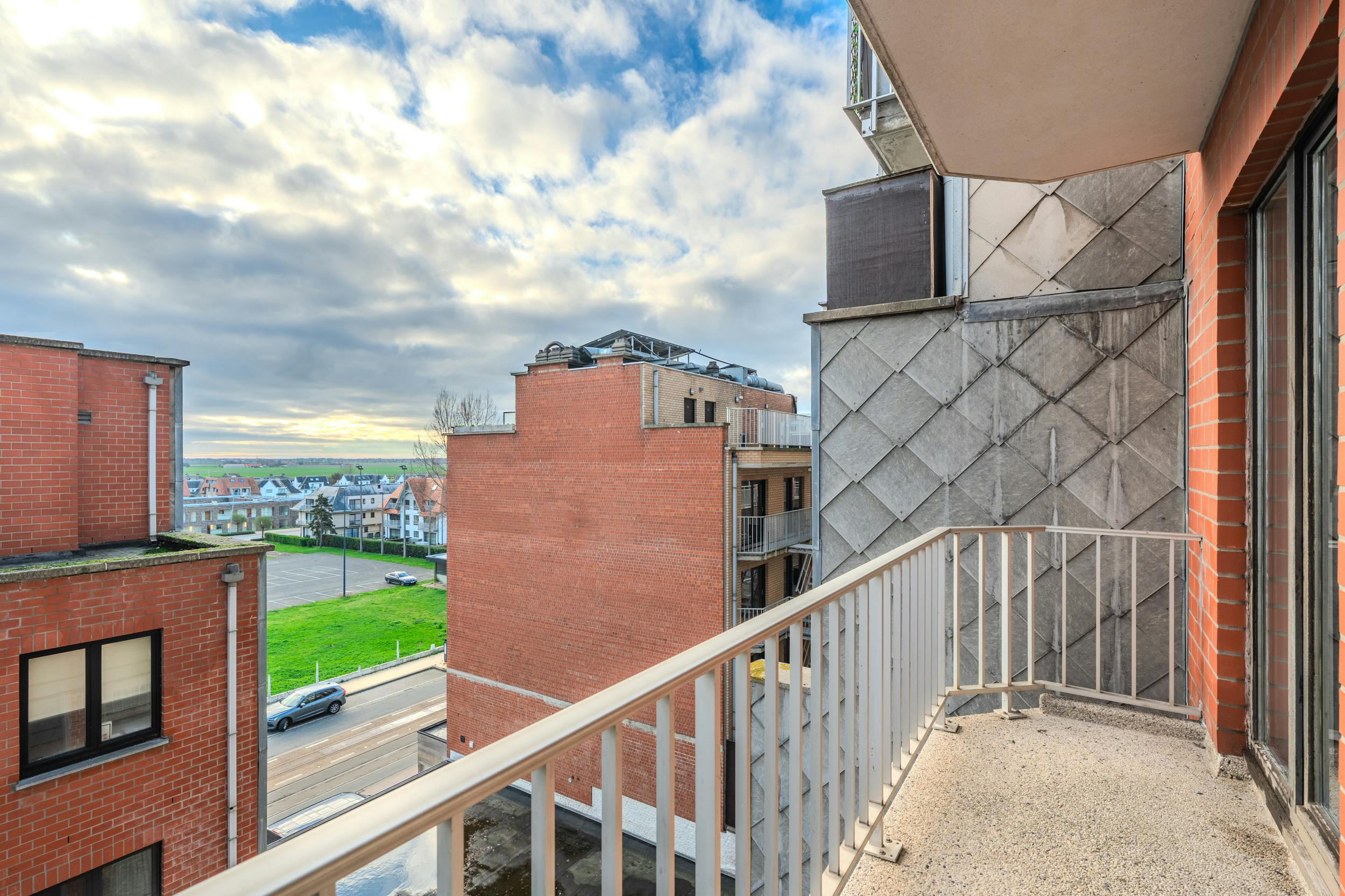 Ruim 2-slaapkamer appartement met frontaal zeezicht ! foto 14