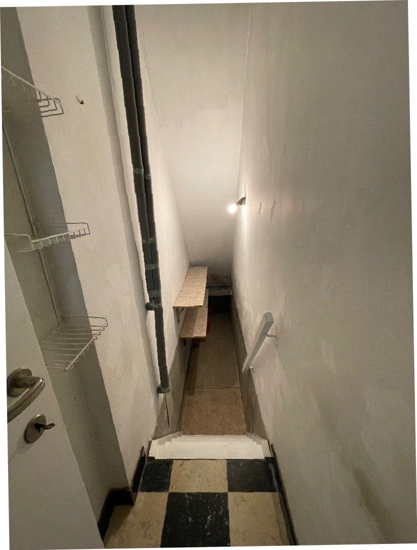 Grote woning met 3 kamers, garage en zongerichte tuin foto 10