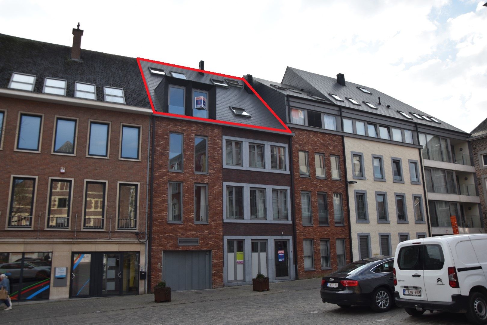 Aangenaam wonen in de historische stadskern foto {{pictureIndex}}