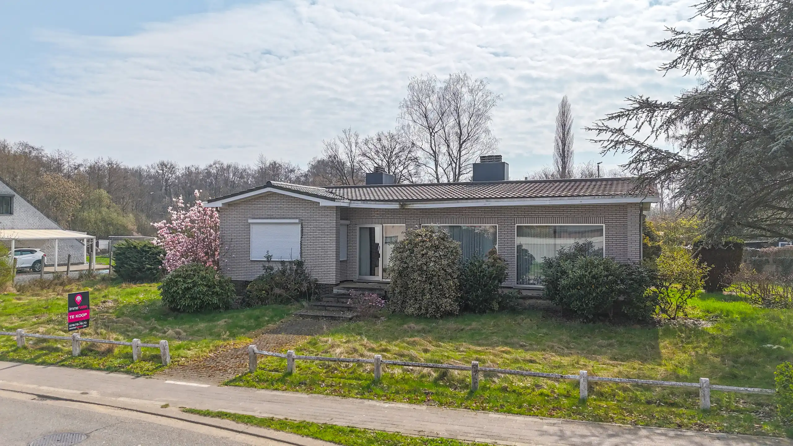 Rustig gelegen bungalow op zeer ruim perceel in Heusden! foto 33