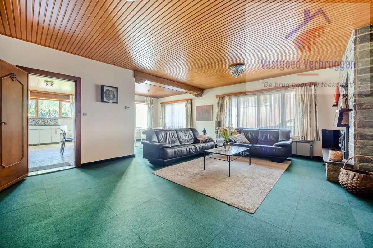 Goed gelegen ruime halfopen bebouwing met prachtige zongerichte tuin foto 7